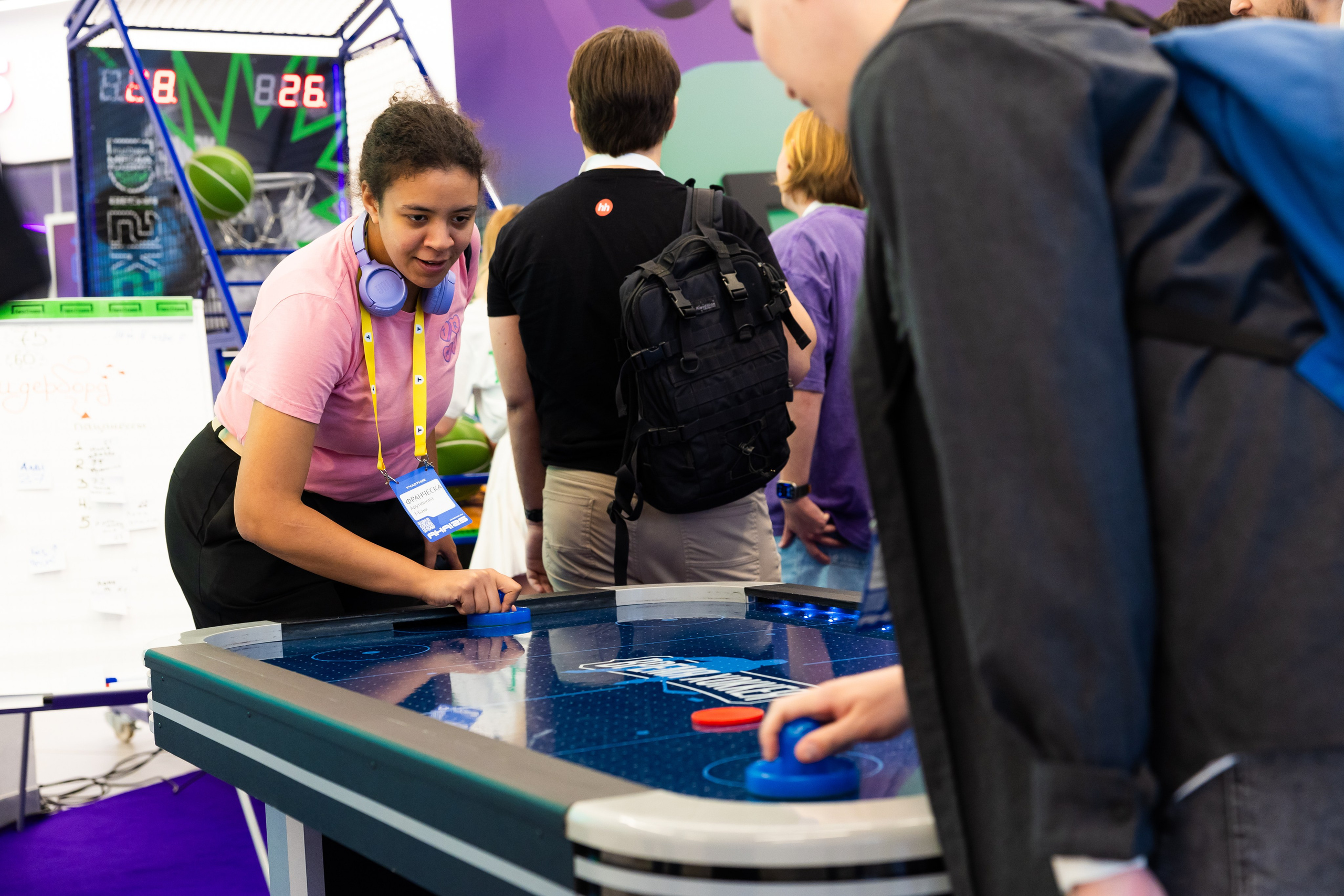 Aha! — 29–30 мая 2025. Фотобанк Матемаркетинг