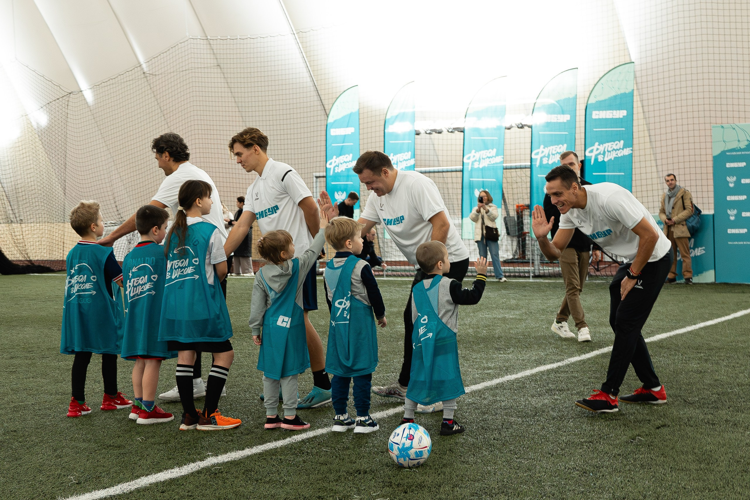 Фестиваль «СИБУР. Урок футбола» в рамках проекта Российского футбольного союза «Футбол в школе». Портретный и репортажный фотограф в Воронеже: Анастасия Пузикова