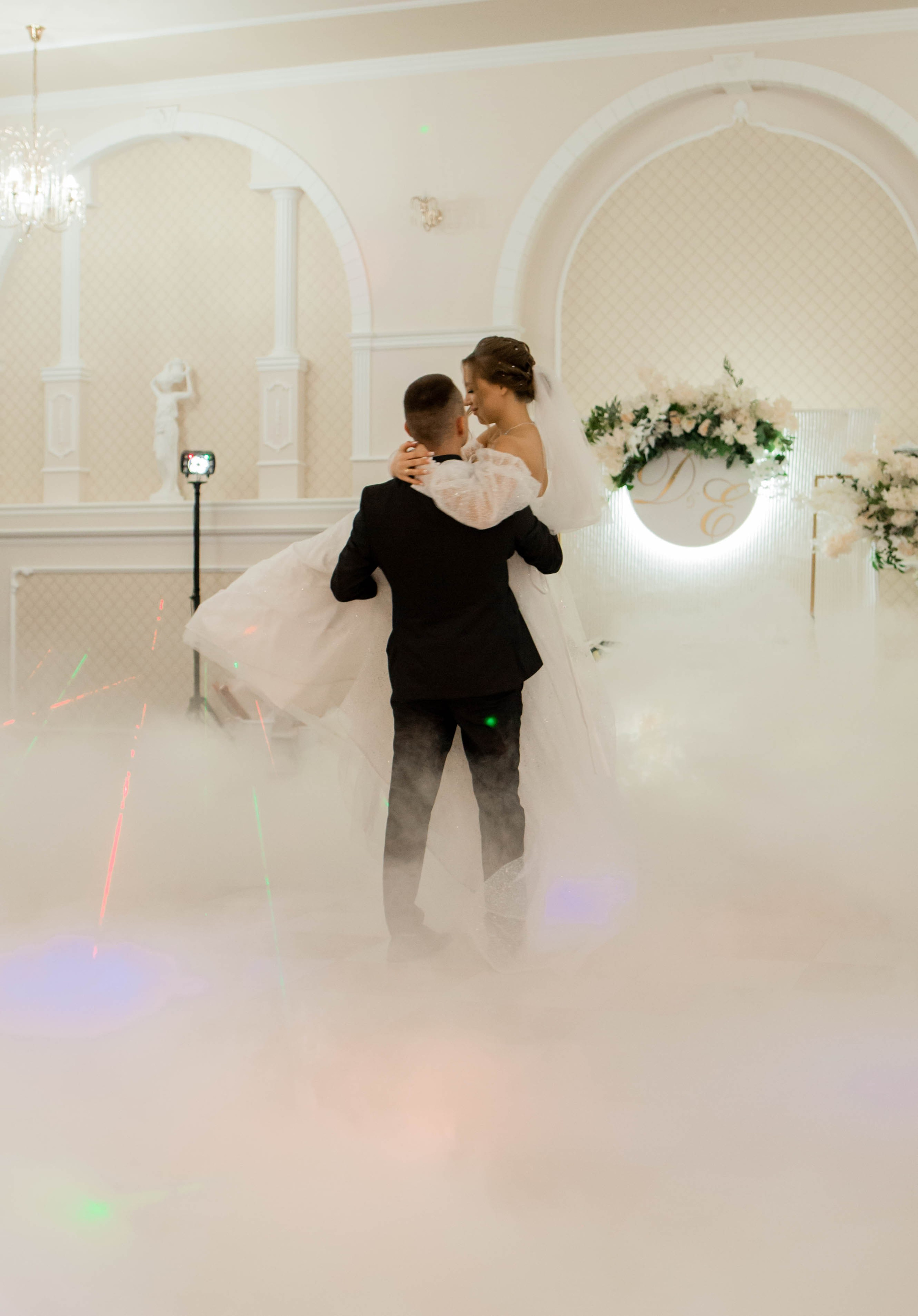 Елена и Данил. ФОТОГРАФ ~ Виктория Ивченко ~ Старый Оскол