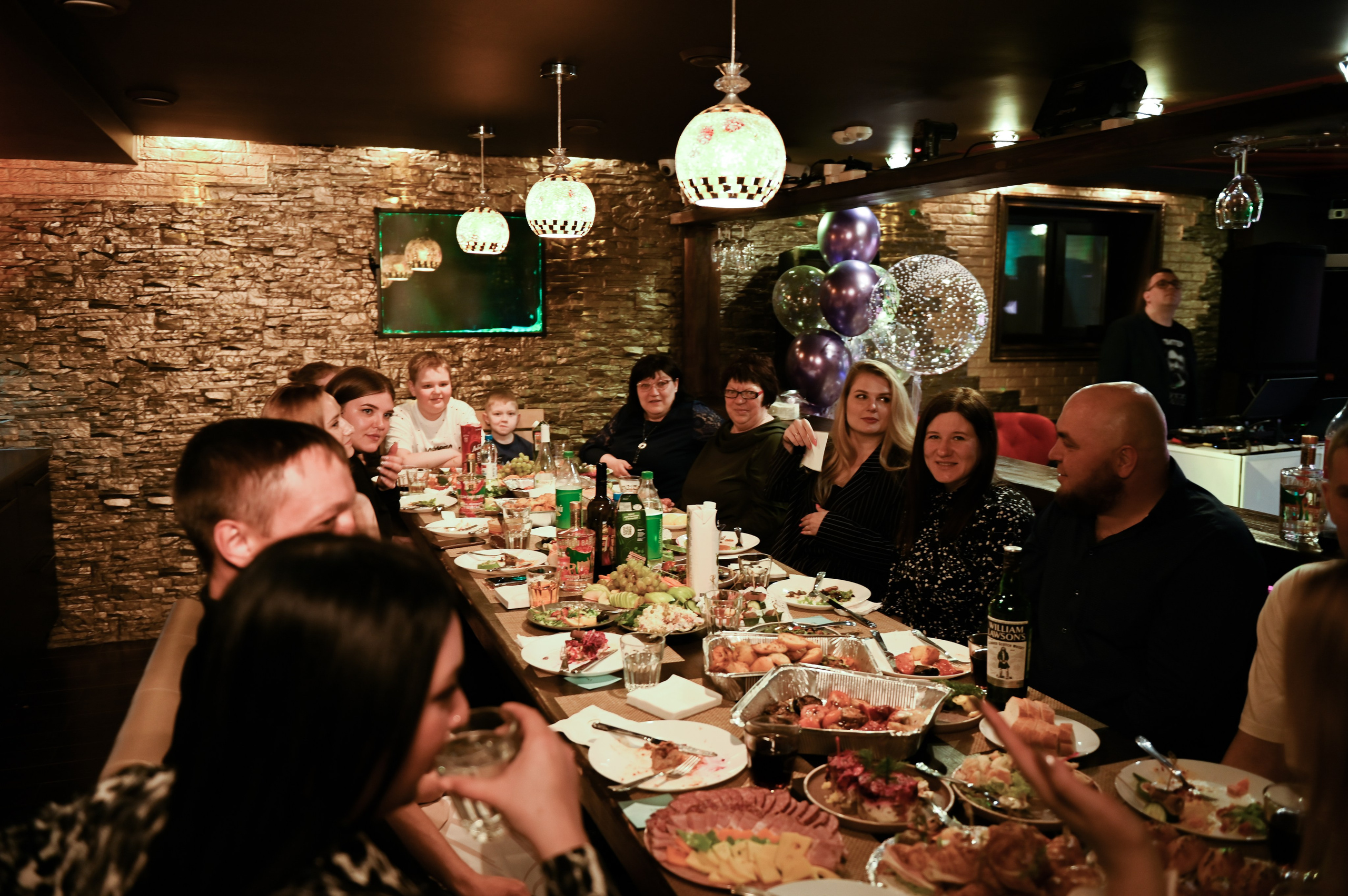 День рождения. Свадебный, семейный, детский, контент фотограф в Омске Максим Ильин