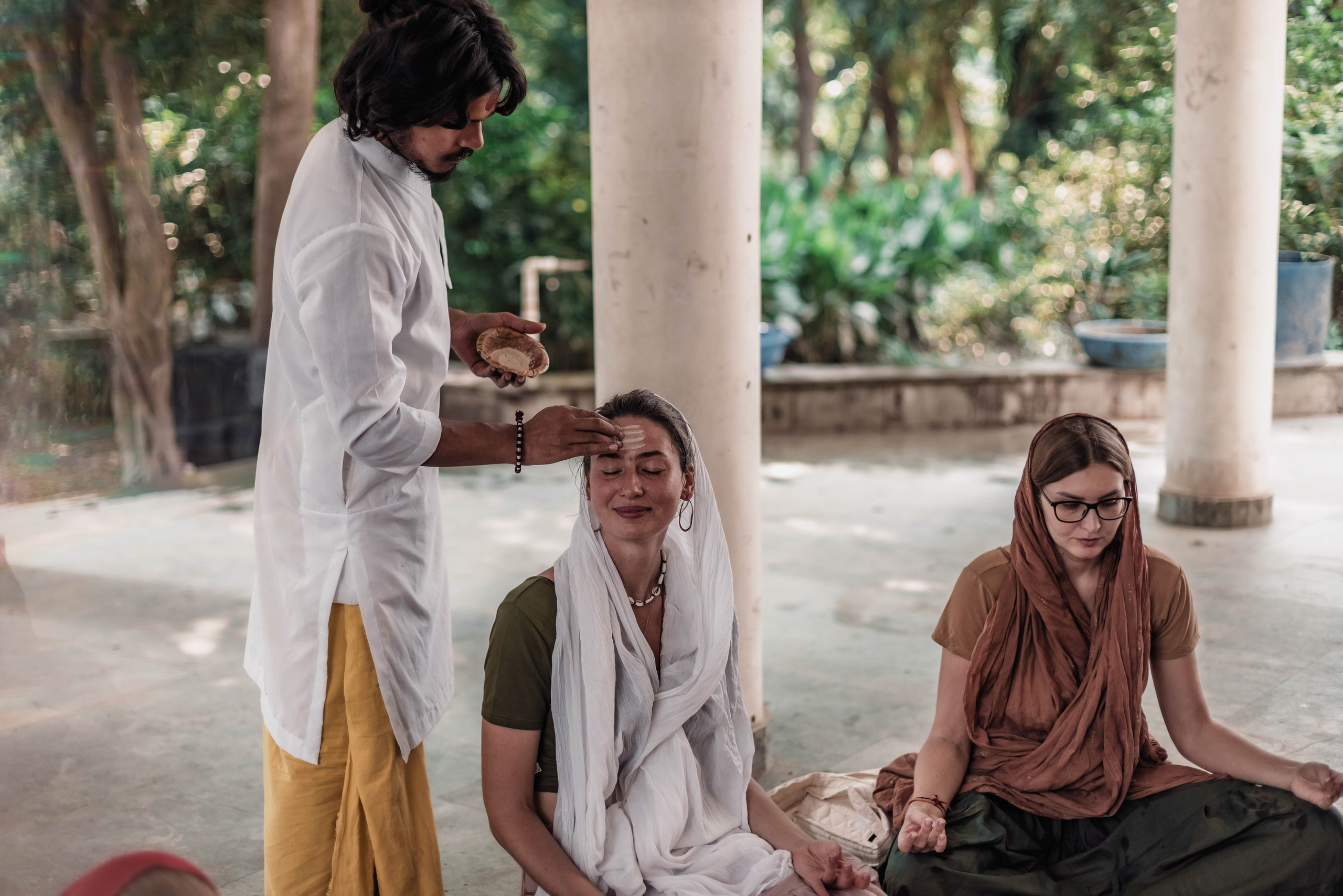 Pitri Paksha yagyas & poojas Devraha Baba ji ashram. Mariam Bagdasaryan