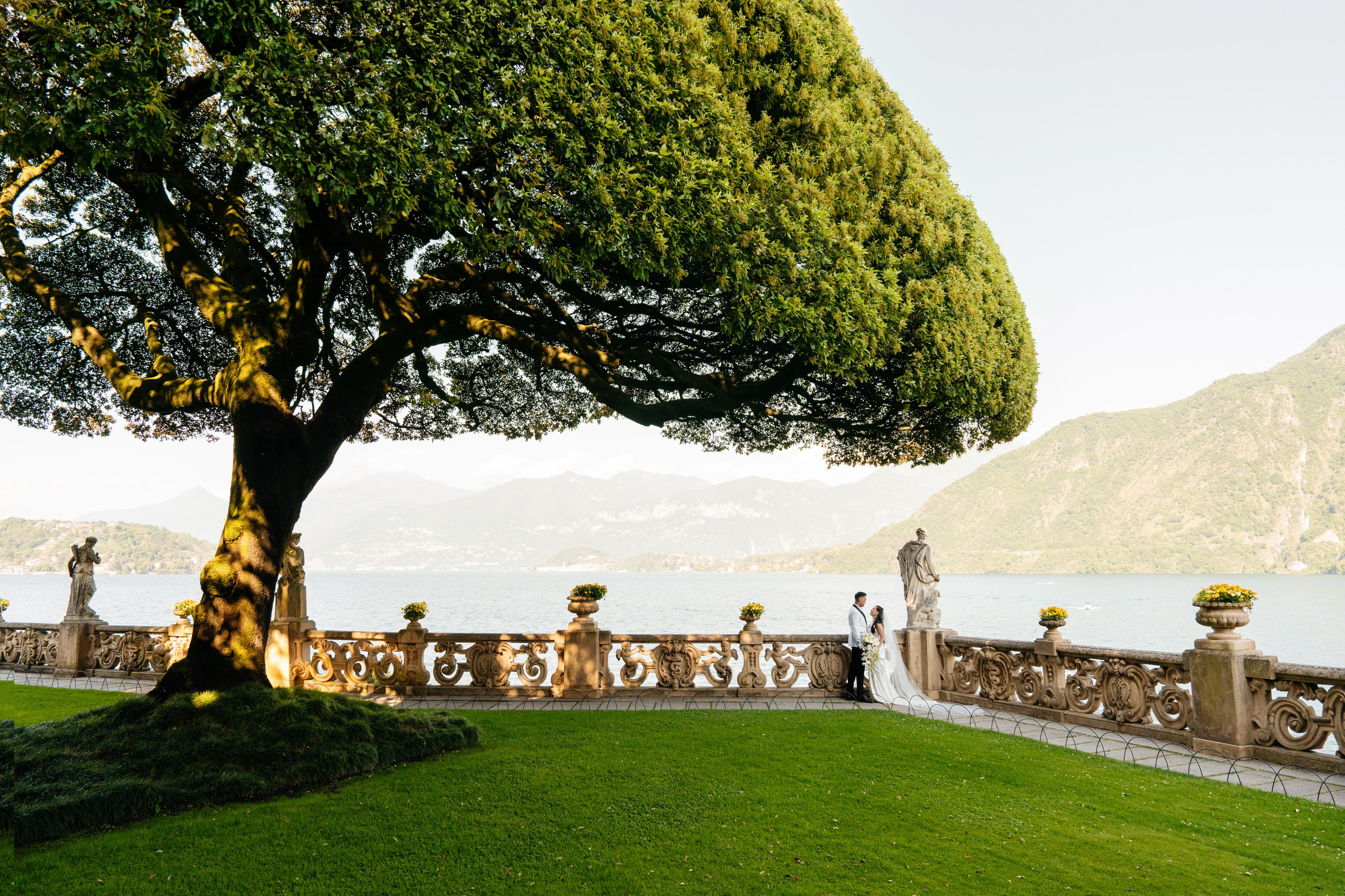 Lake Como Wedding Day. Valeria Coconova Photographer Italy Como Milan