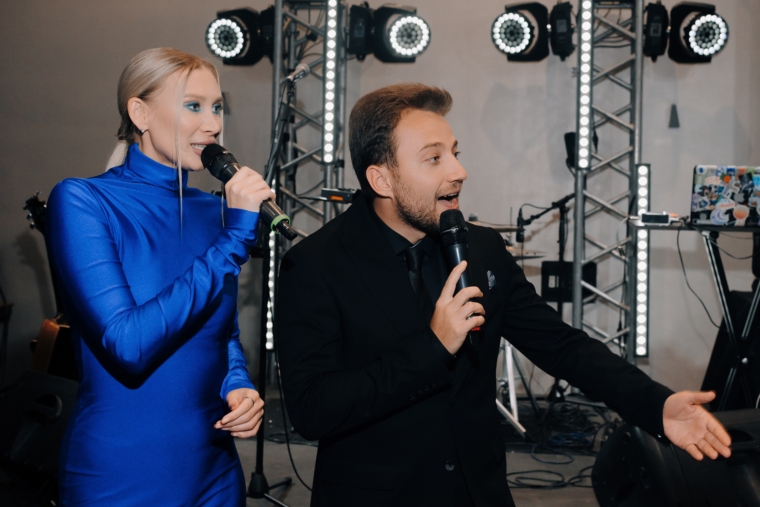 ФЕСТИВАЛЬ ВИНА И КРЕПКИХ НАПИТКОВ МАВТ-ВИНОТЕКА. Репортажный фотограф Зуев Роман г. Челябинск