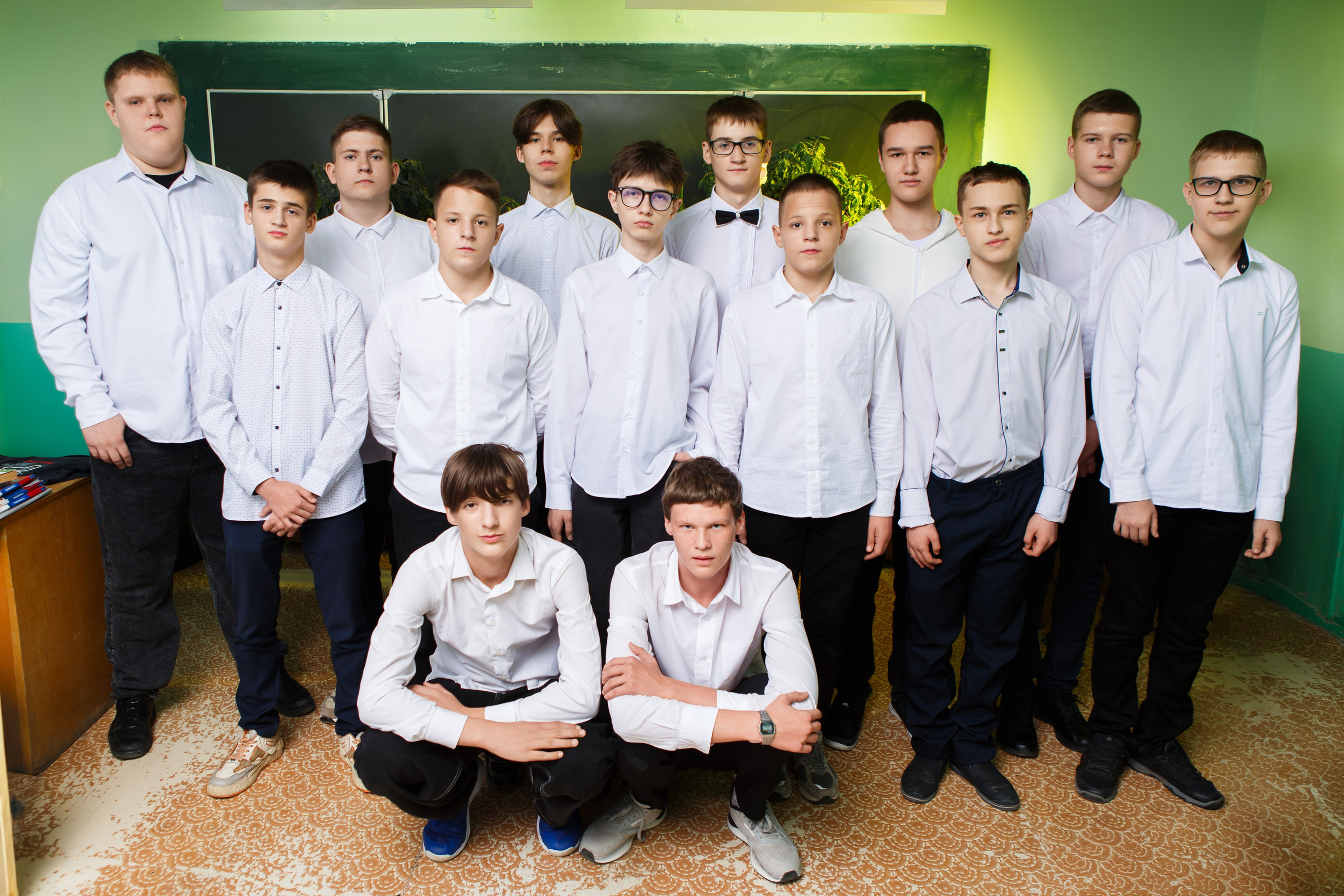 Групповая Фотосессия в Классе для Учеников 9 Классов | Твой Альбом Мценск. ТВОЙ АЛЬБОМ / ТВОИ ПРАВИЛА