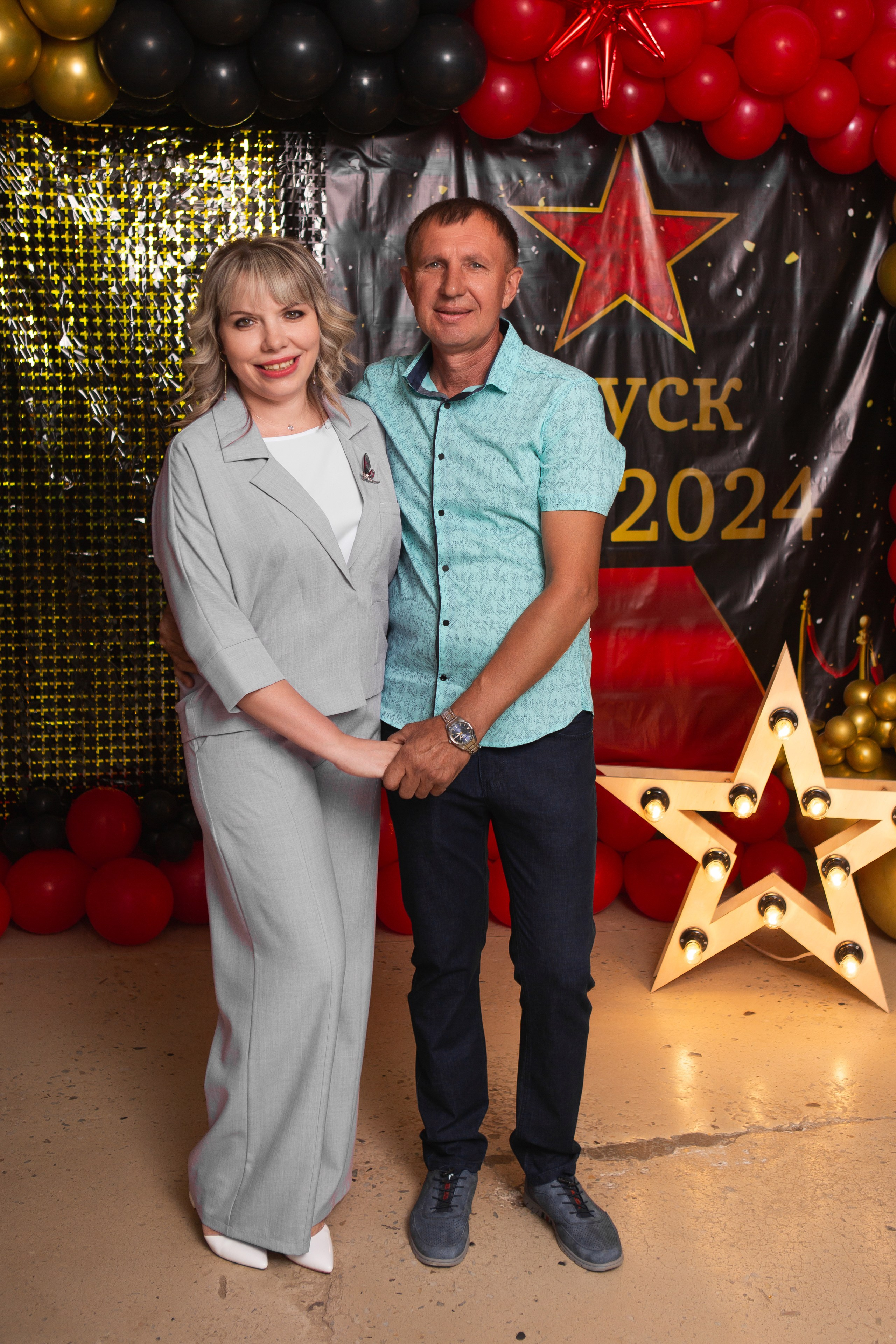 ФОТОСЕССИЯ С РОДИТЕЛЯМИ «ВЫПУСКНОЙ» 2024 г. 9 ШКОЛА г. МЦЕНСК. ТВОЙ АЛЬБОМ / ТВОИ ПРАВИЛА