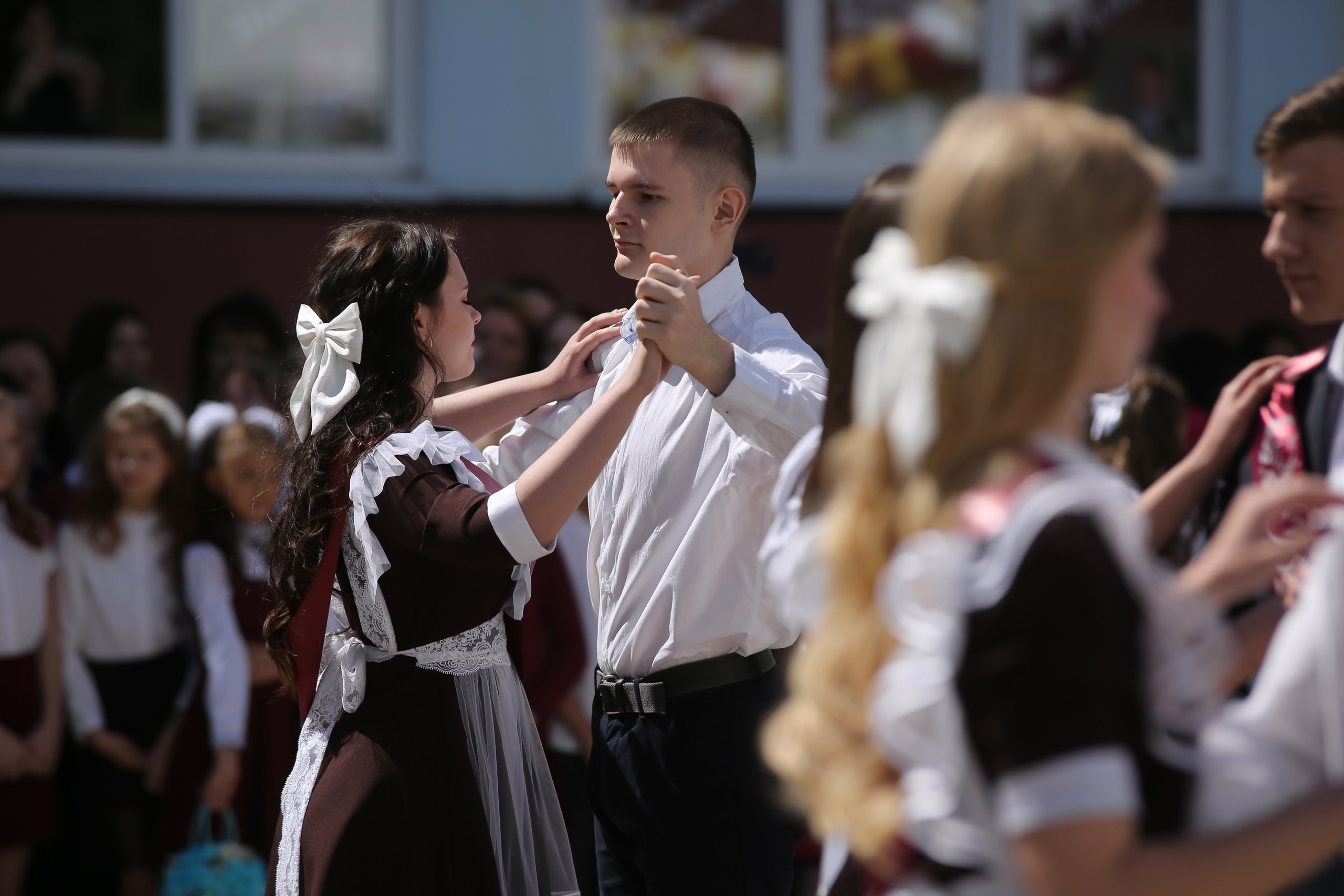 ЛИНЕЙКА «ПОСЛЕДНИЙ ЗВОНОК» 9 ШКОЛА 2024 г МЦЕНСК. ТВОЙ АЛЬБОМ / ТВОИ ПРАВИЛА