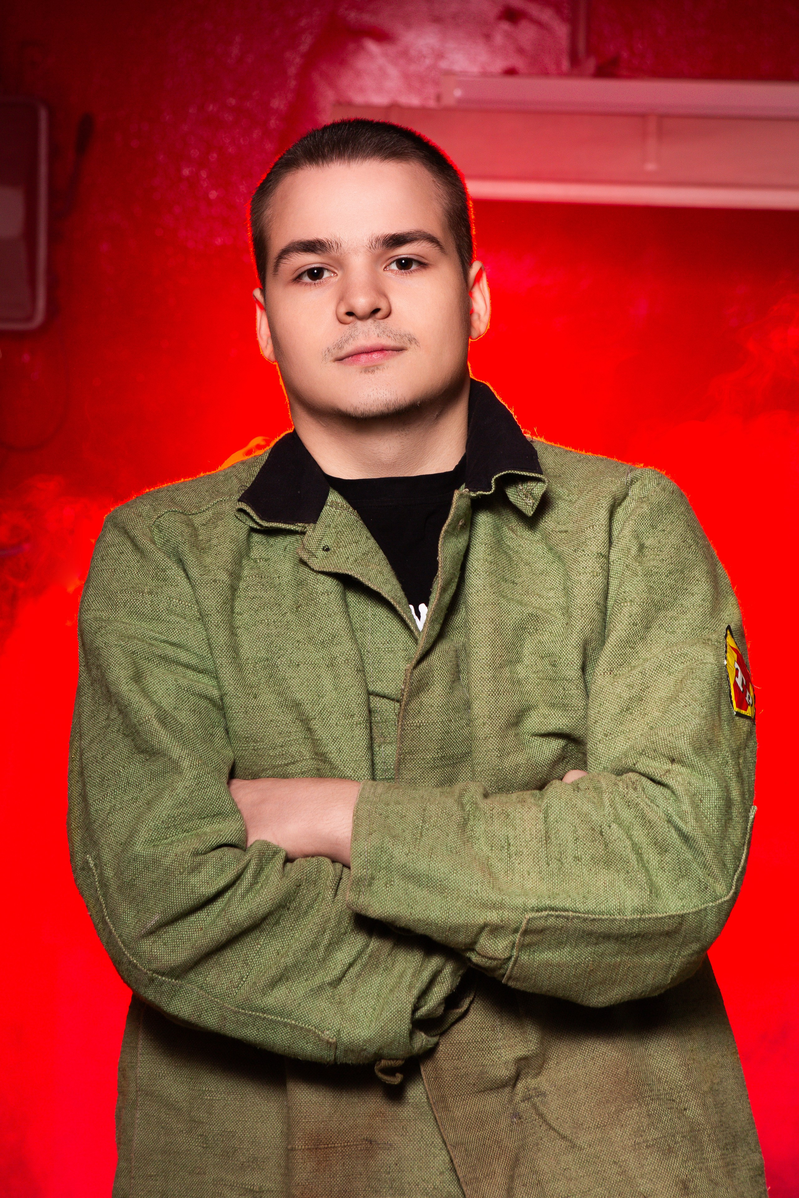 Портретная Фотосессия в Цеху для Выпускников Сварщиков | Твой Альбом Мценск. ТВОЙ АЛЬБОМ / ТВОИ ПРАВИЛА