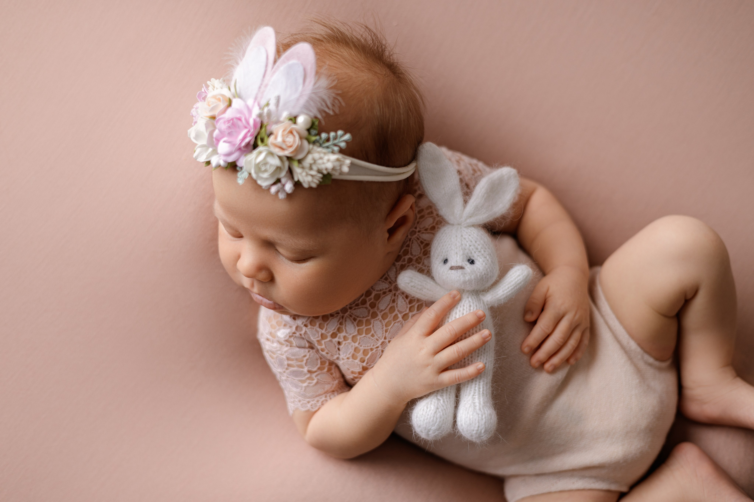 Илона. Евгения Горбунова фотограф новорожденных в Новом Уренгое