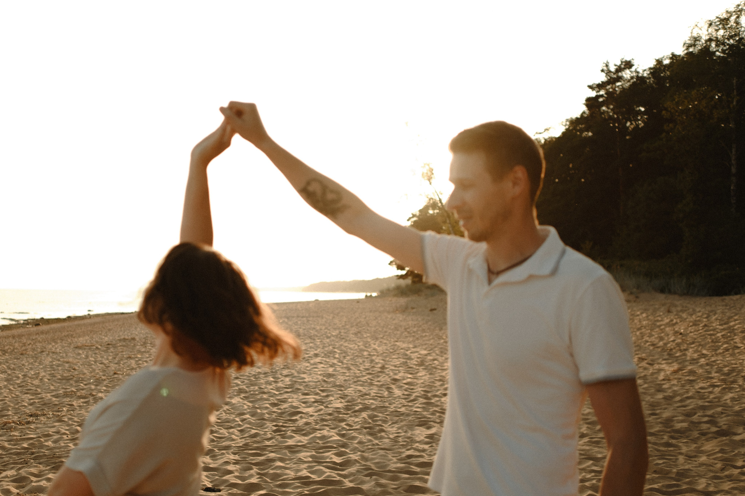 У ЗАЛИВА ТЕПЛО