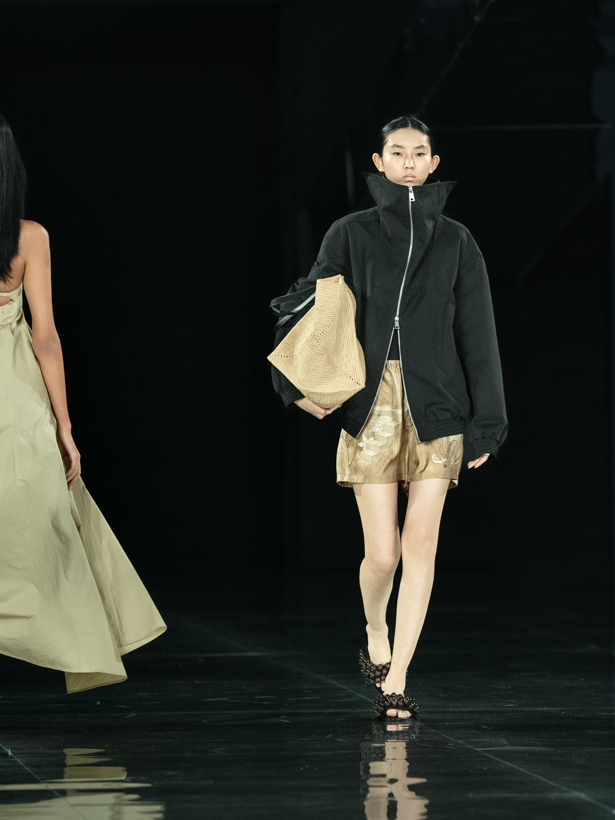 Visa Fashion Week Nanushka. Сайт Алматинского НЮ АРТ, будуар и фэшн фотографа Дениса Карпенко