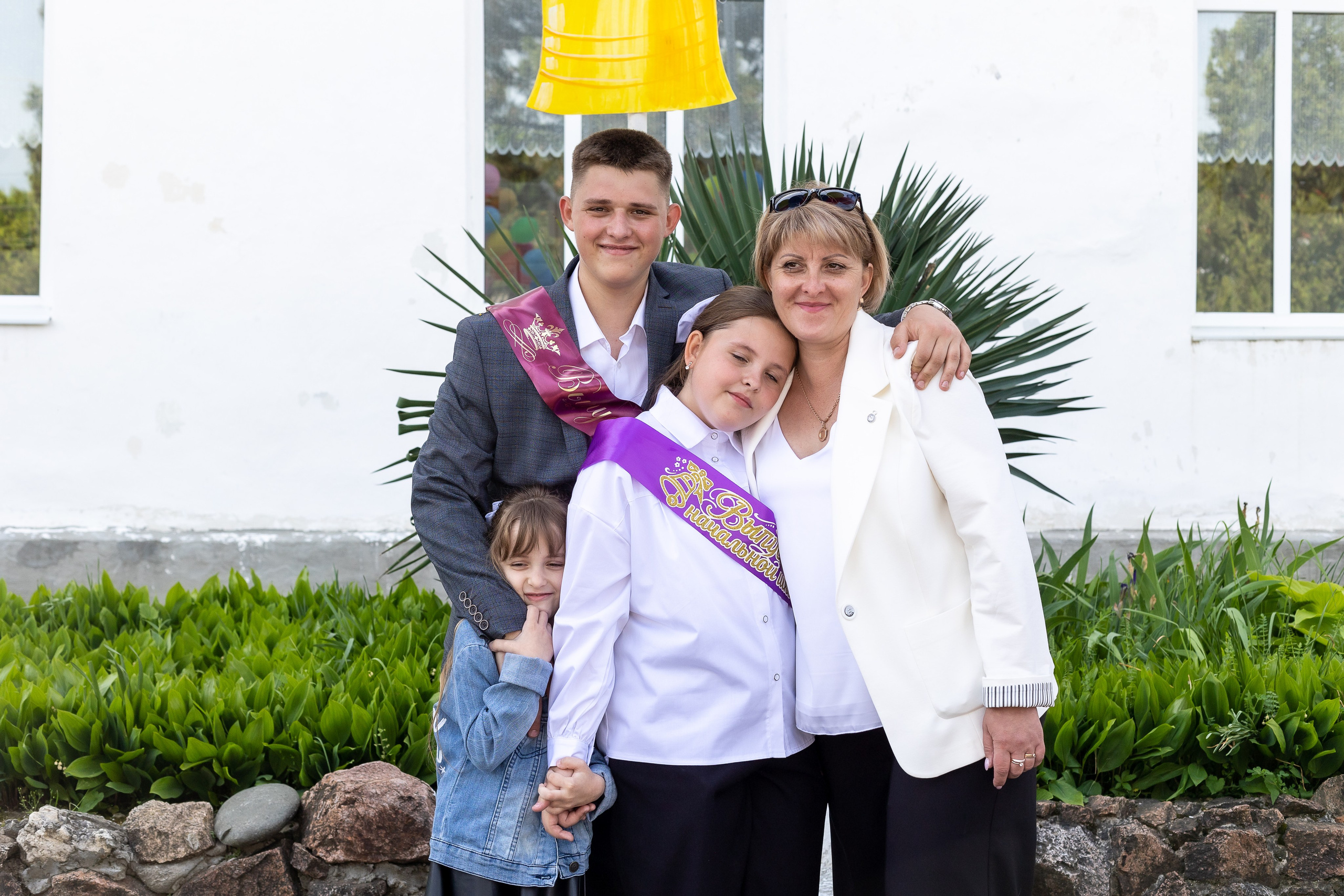 Последний звонок. Выпускные альбомы Майкоп, Краснодар Елена Золотарева