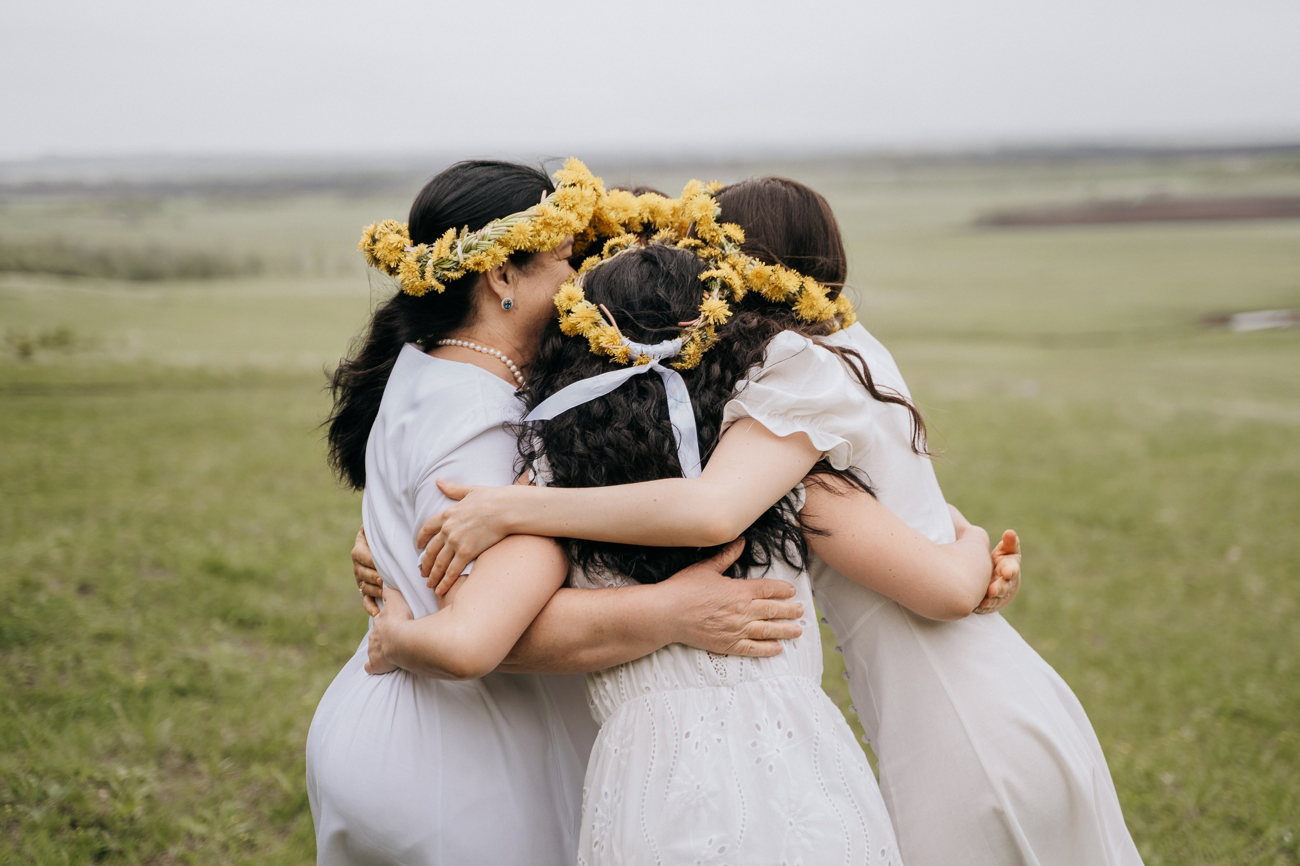 Две дочери две мамы две сестры. Свадебный семейный фотограф Ксения Божко Уфа Раевка никах в Нарыстау