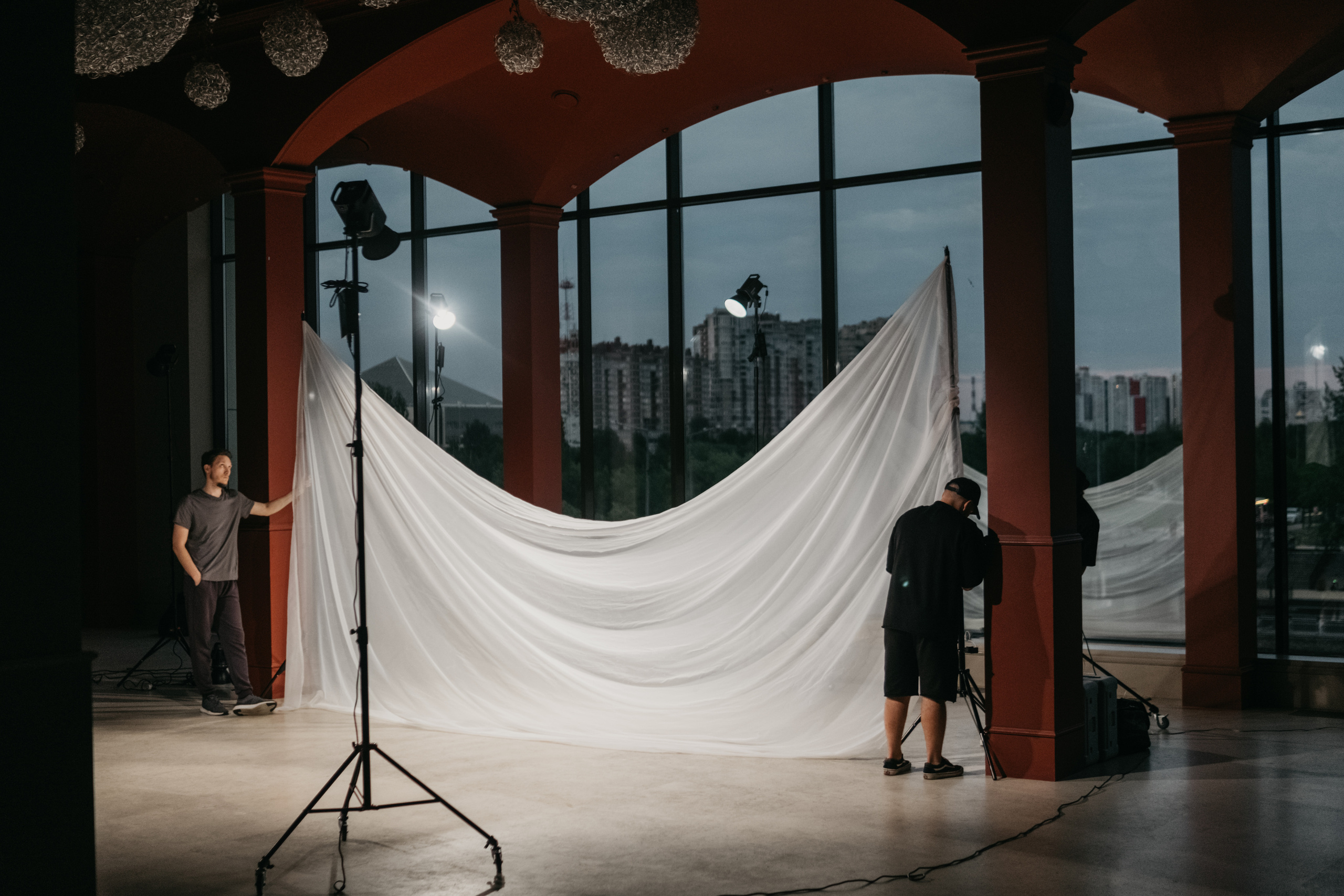 Dance clip, Vinoteca 2.07.23. Репортажный и свадебный фотограф в Сургуте