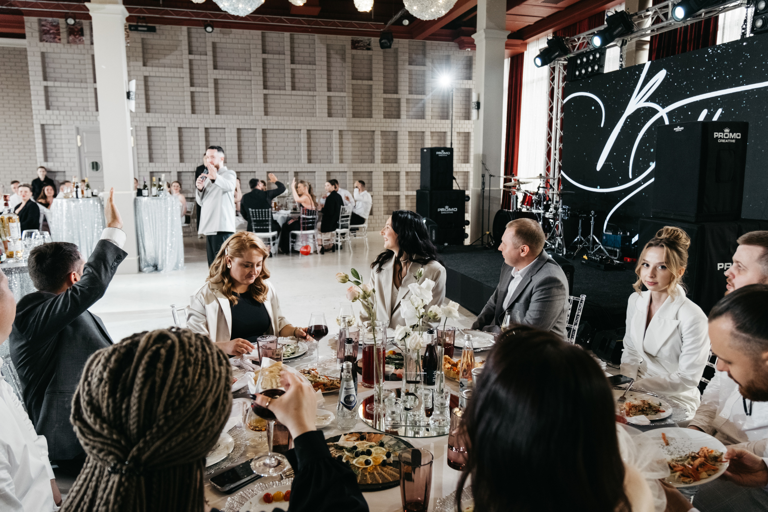 Полина и Влад. Репортажный и свадебный фотограф в Сургуте