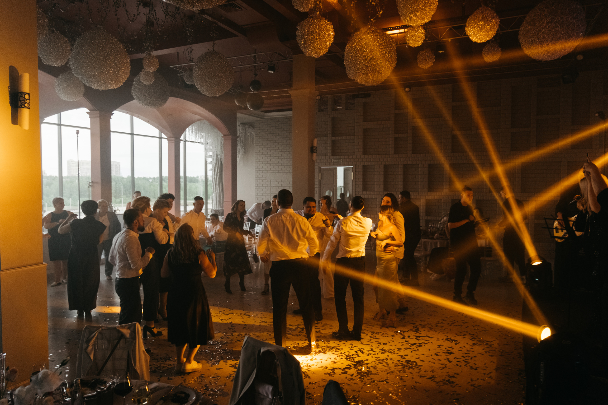 Полина и Влад. Репортажный и свадебный фотограф в Сургуте