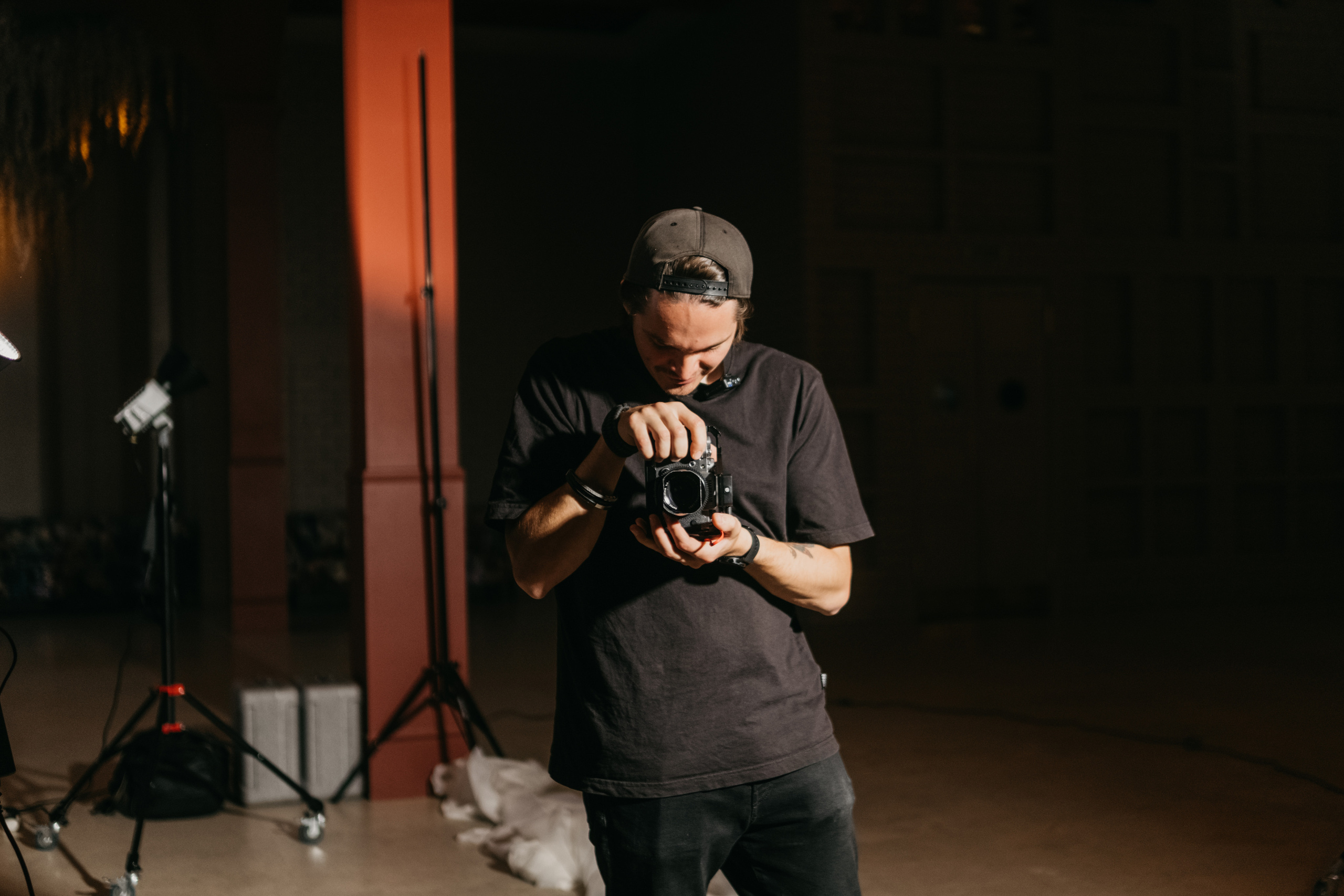 Dance clip, Vinoteca 2.07.23. Репортажный и свадебный фотограф в Сургуте