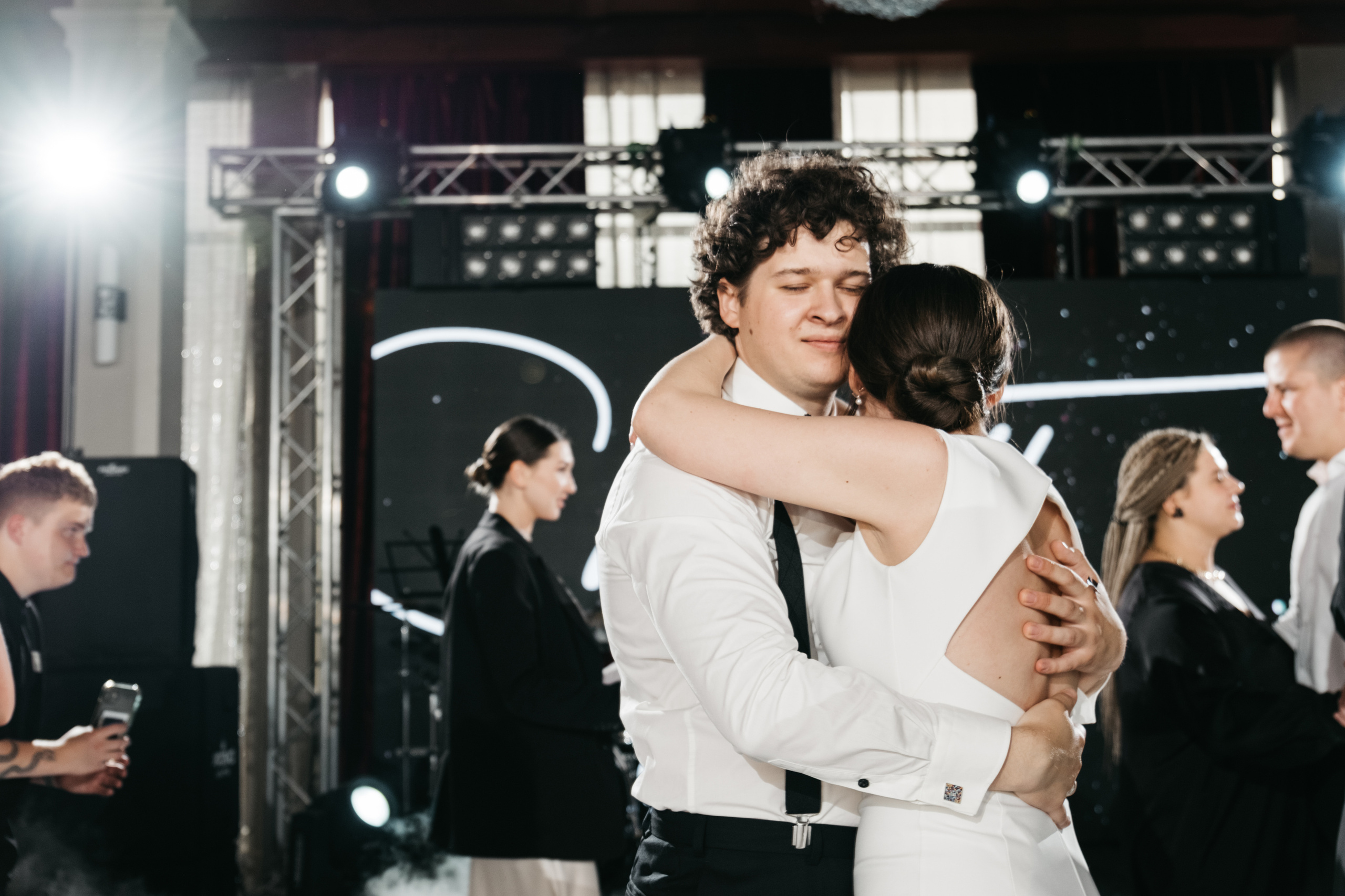 Полина и Влад. Репортажный и свадебный фотограф в Сургуте