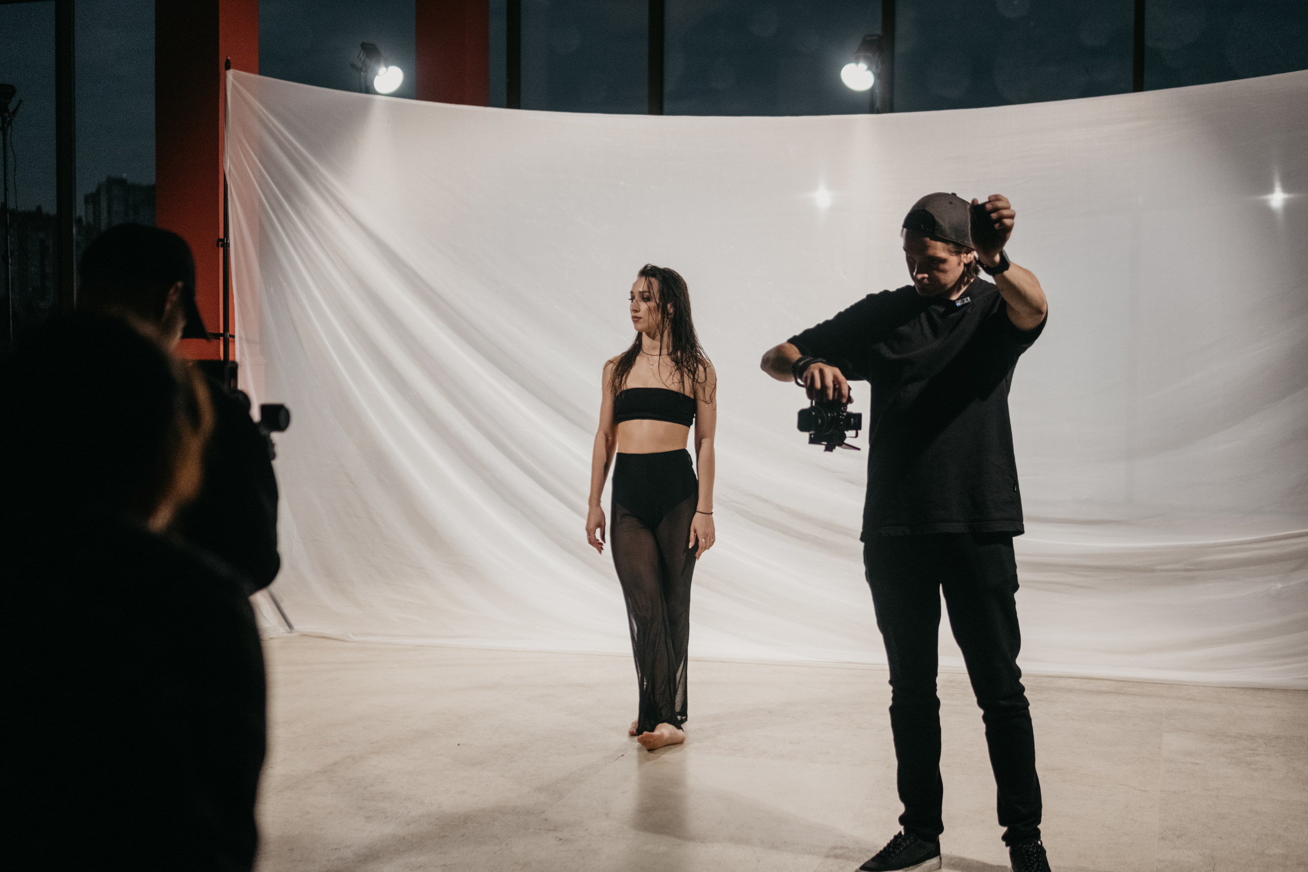 Dance clip, Vinoteca 2.07.23. Репортажный и свадебный фотограф в Сургуте