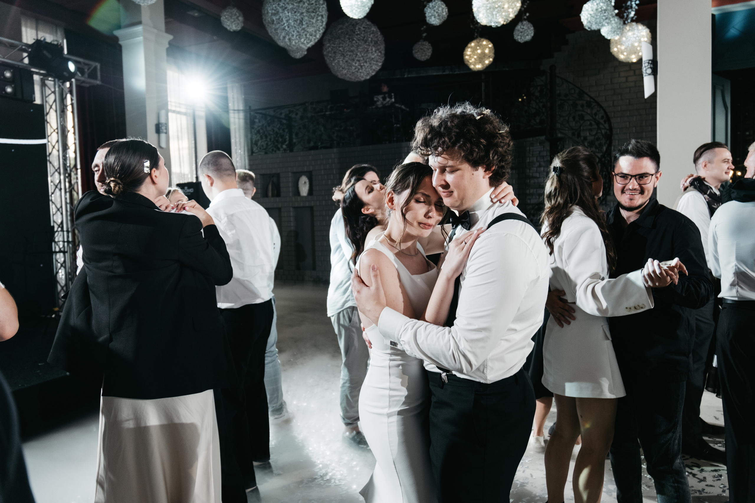 Полина и Влад. Репортажный и свадебный фотограф в Сургуте