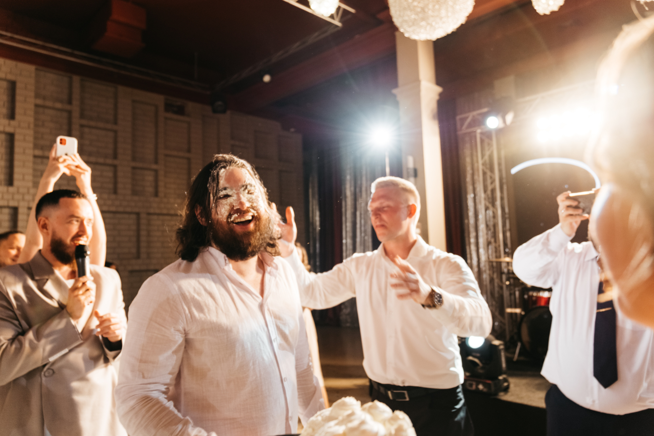 Полина и Влад. Репортажный и свадебный фотограф в Сургуте