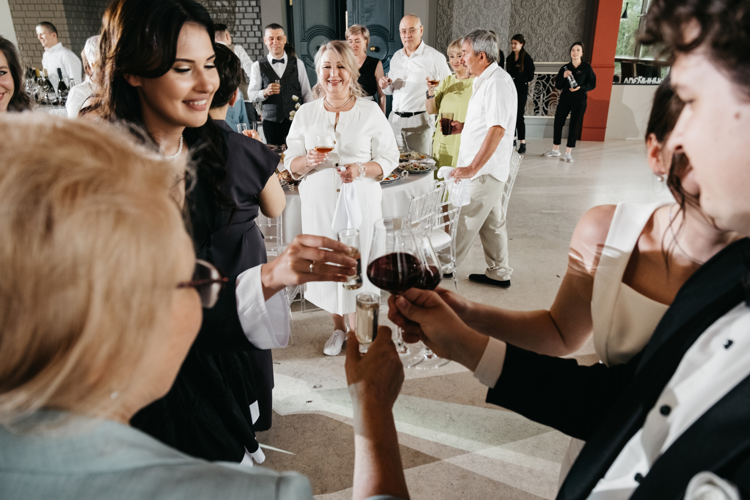 Полина и Влад. Репортажный и свадебный фотограф в Сургуте