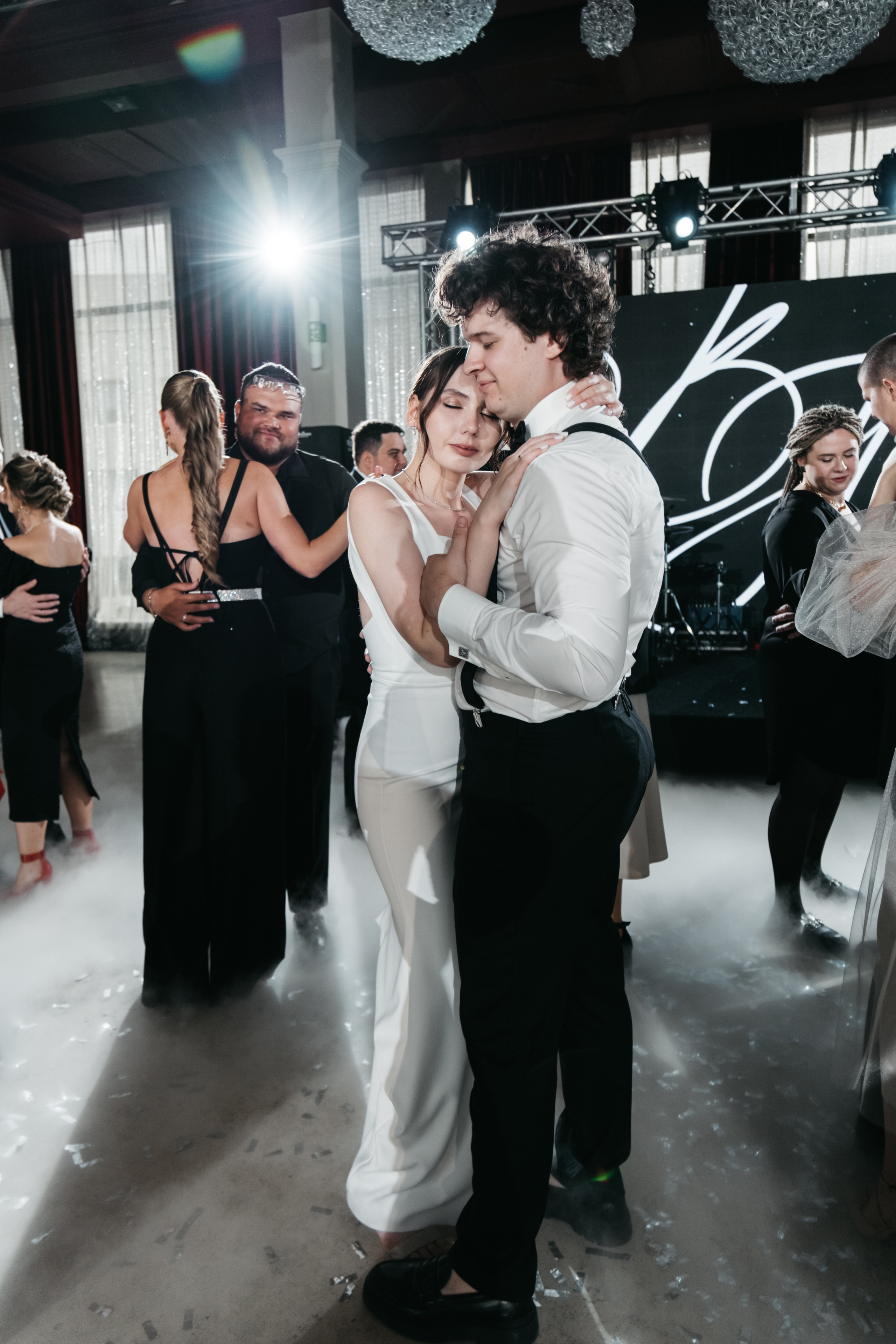 Полина и Влад. Репортажный и свадебный фотограф в Сургуте