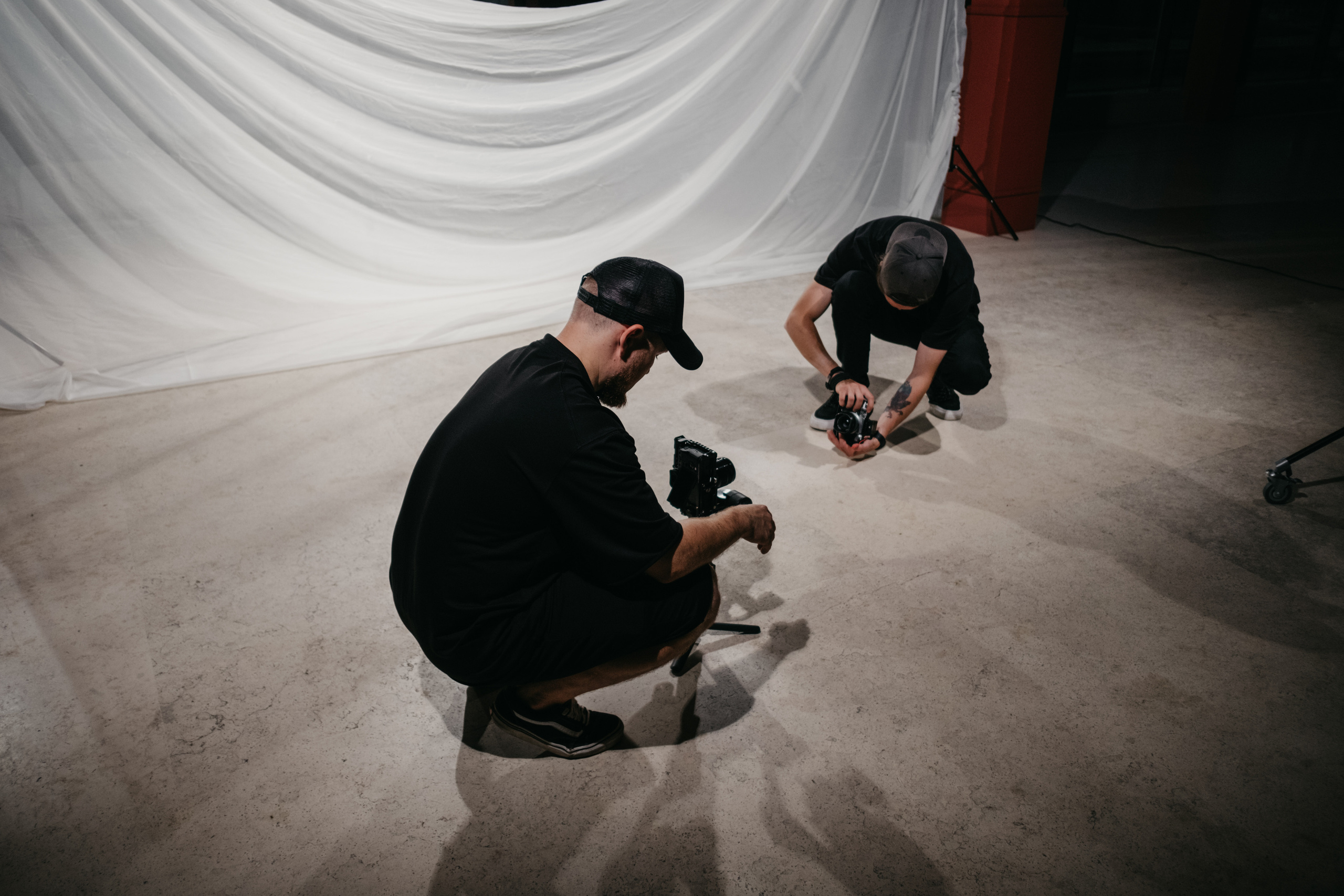 Dance clip, Vinoteca 2.07.23. Репортажный и свадебный фотограф в Сургуте