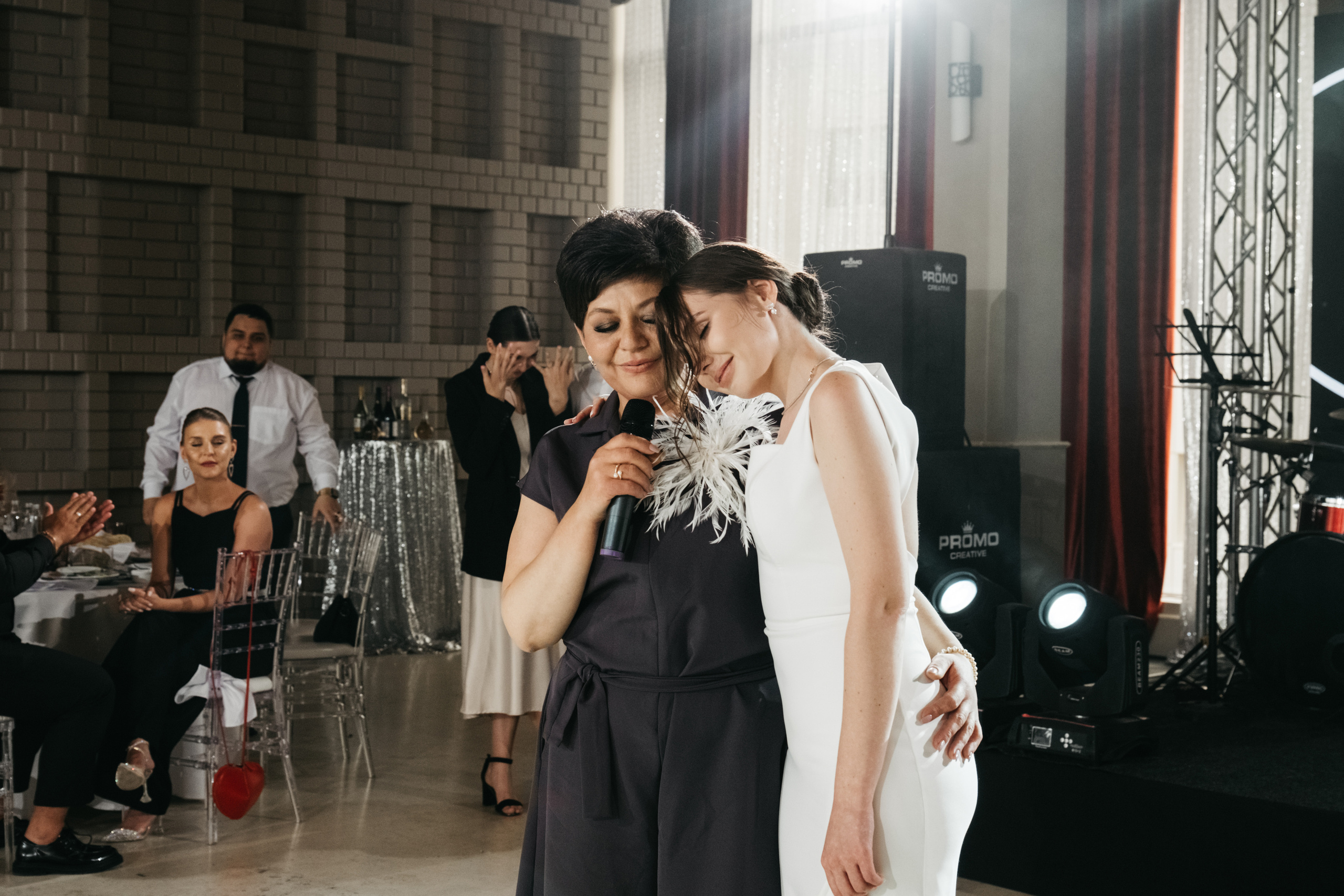 Полина и Влад. Репортажный и свадебный фотограф в Сургуте