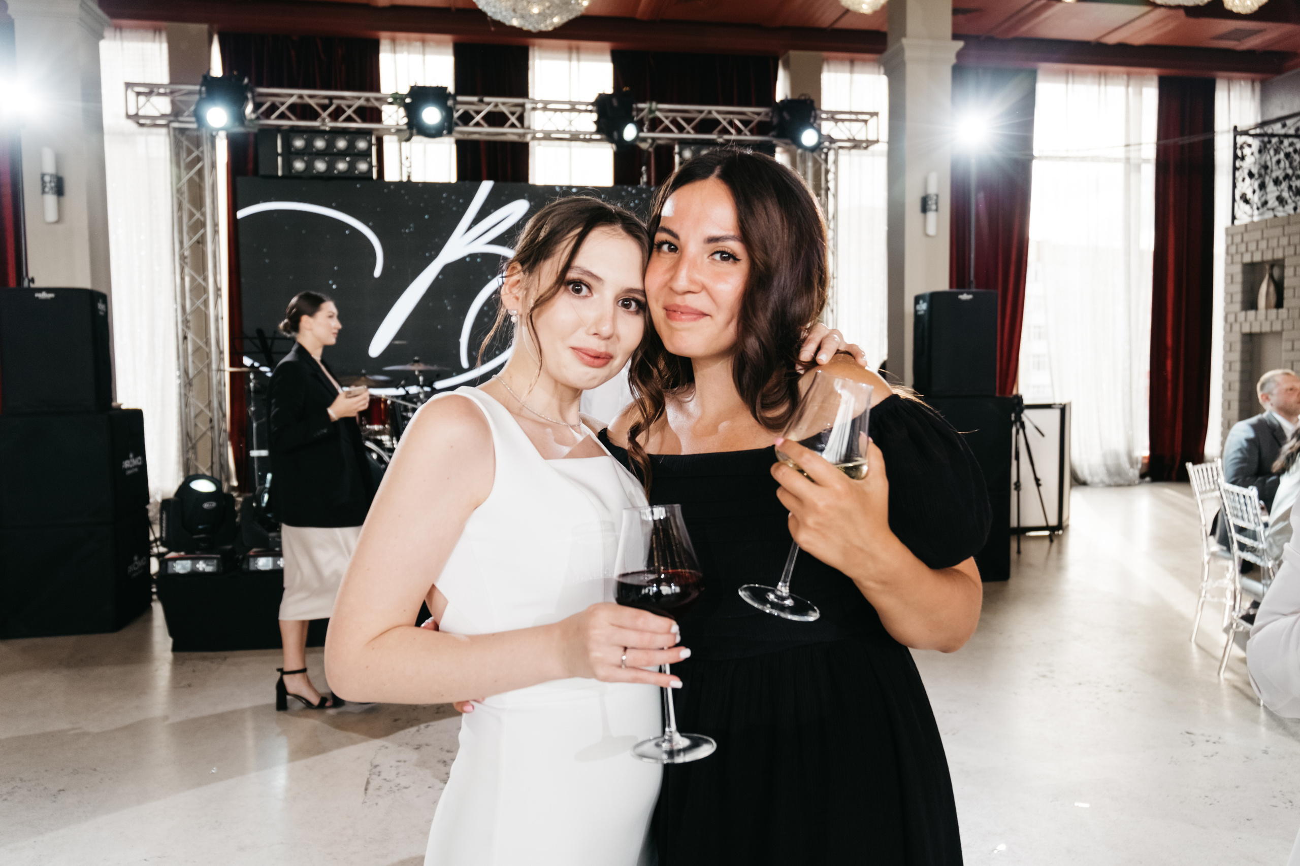 Полина и Влад. Репортажный и свадебный фотограф в Сургуте