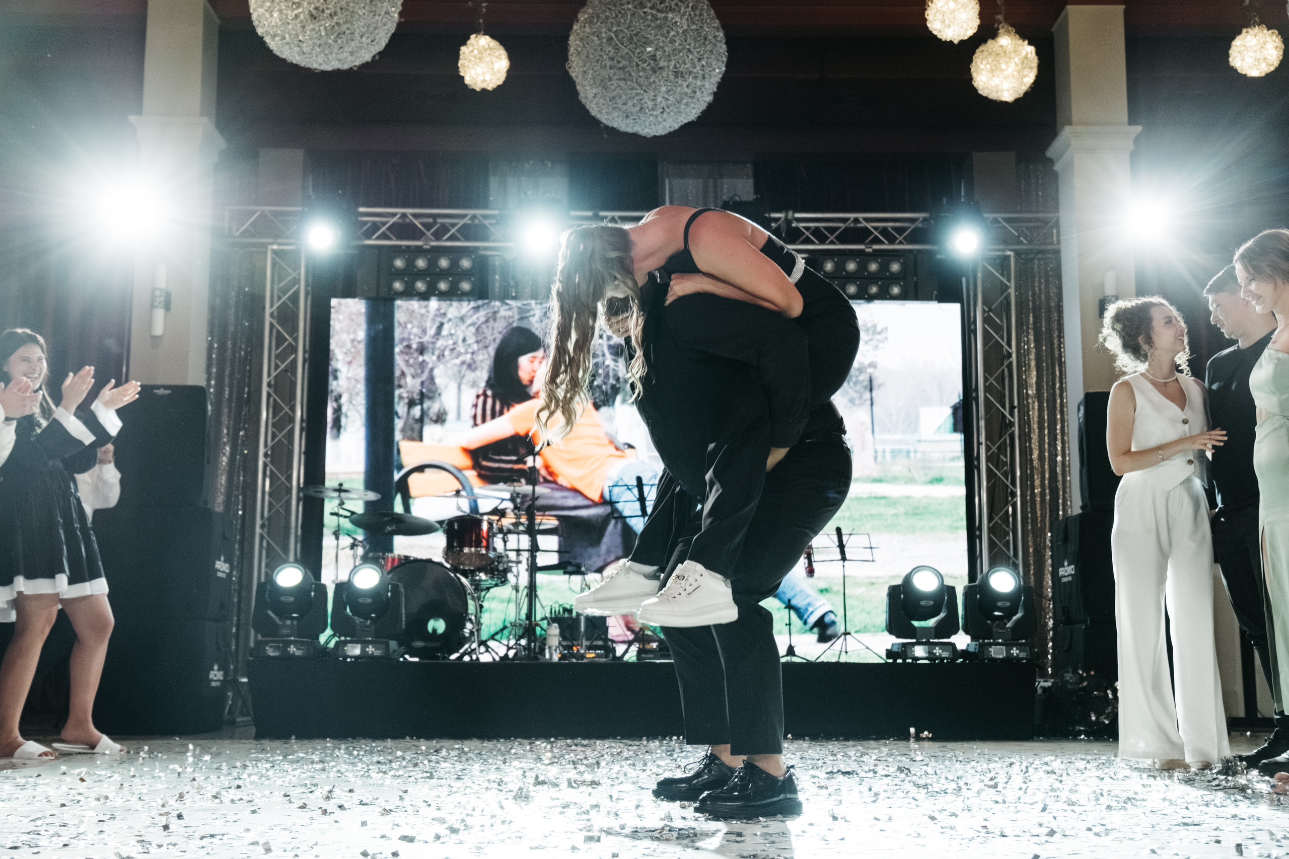 Полина и Влад. Репортажный и свадебный фотограф в Сургуте