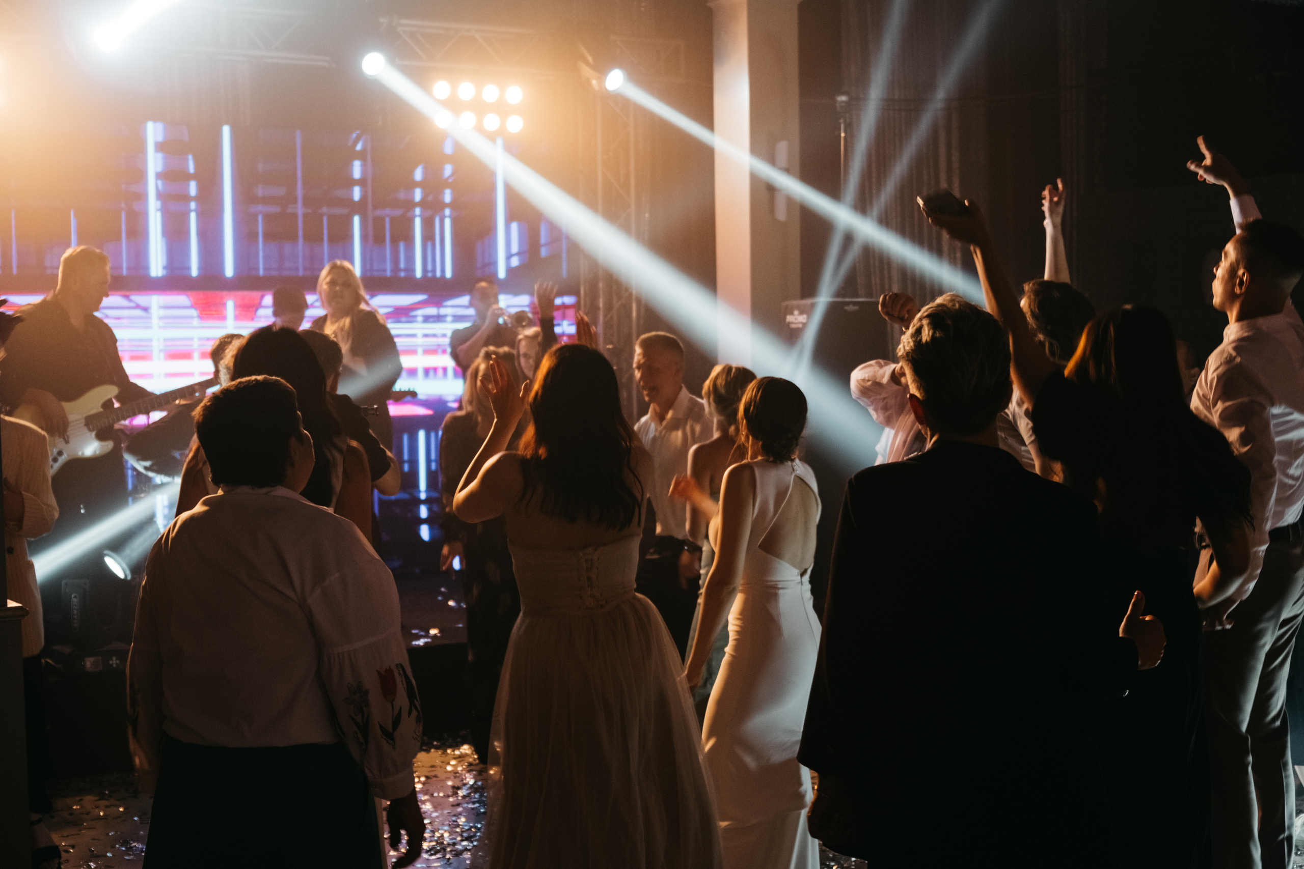 Полина и Влад. Репортажный и свадебный фотограф в Сургуте