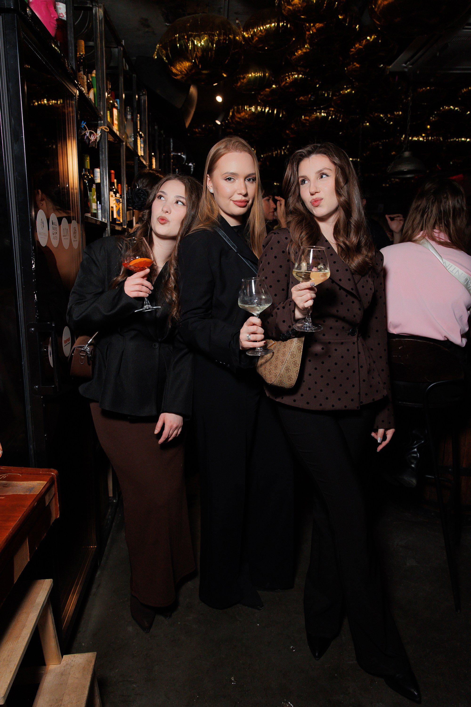 ВИНОТЕКА — 8 МАРТА. СВОИ. ФОТООТЧЕТЫ-СОБЫТИЯ-МЕСТА