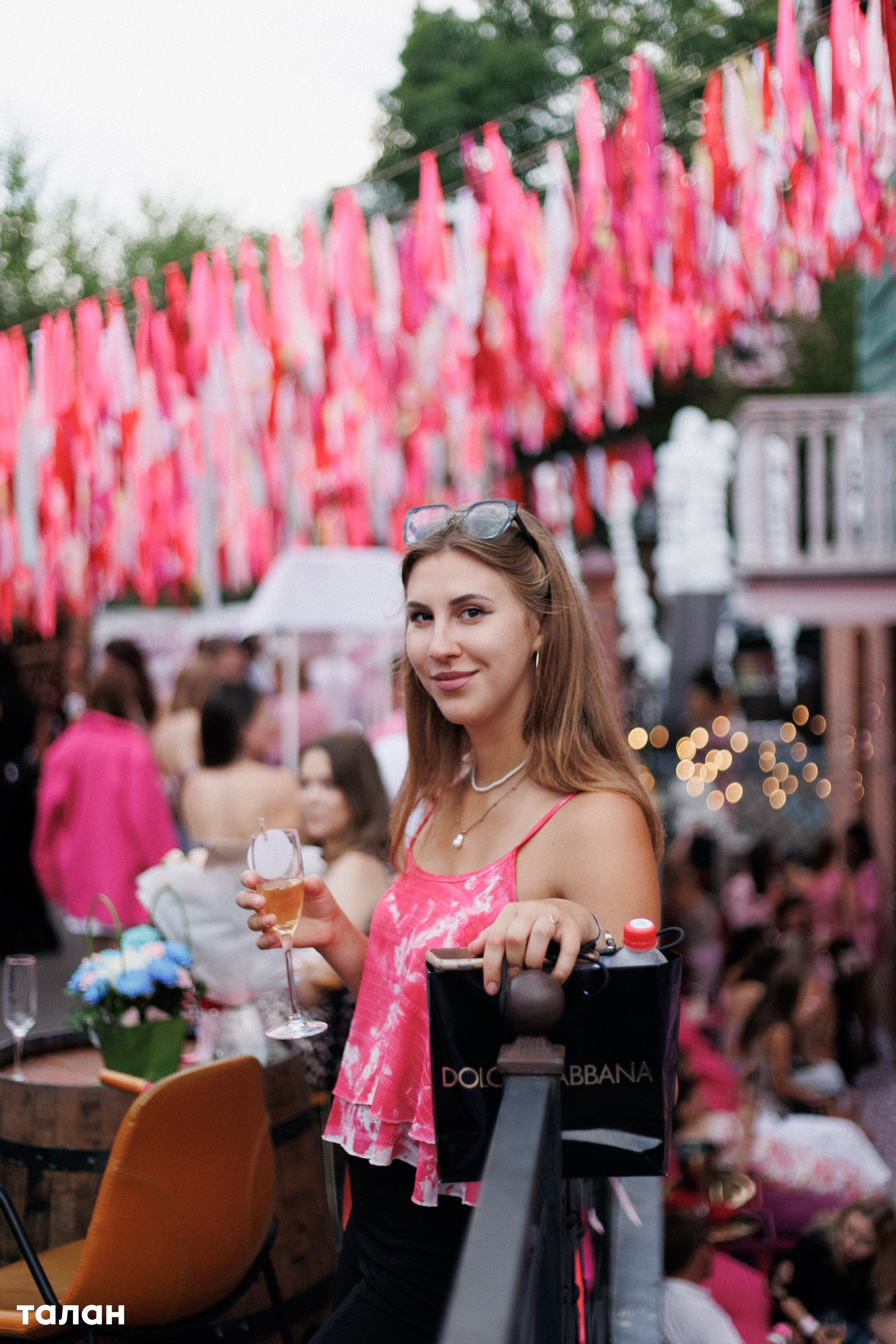 ВИНОТЕКА [бар+магаз] — BIRTHDAY PARTY. СВОИ. ФОТООТЧЕТЫ-СОБЫТИЯ-МЕСТА