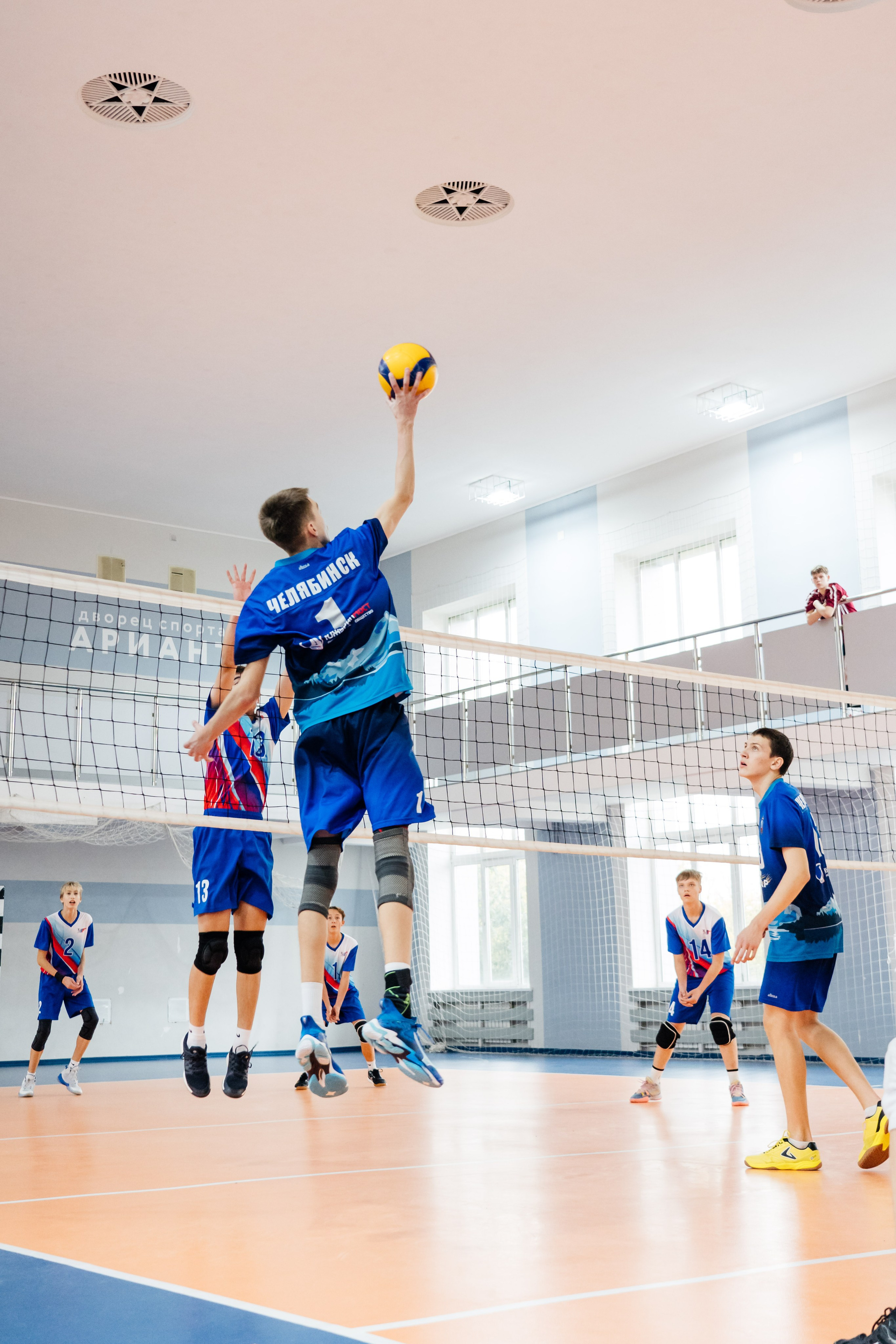 Соревнования по волейболу. Видеограф и Фотограф в Челябинске Ксения и Владимир Рюмины