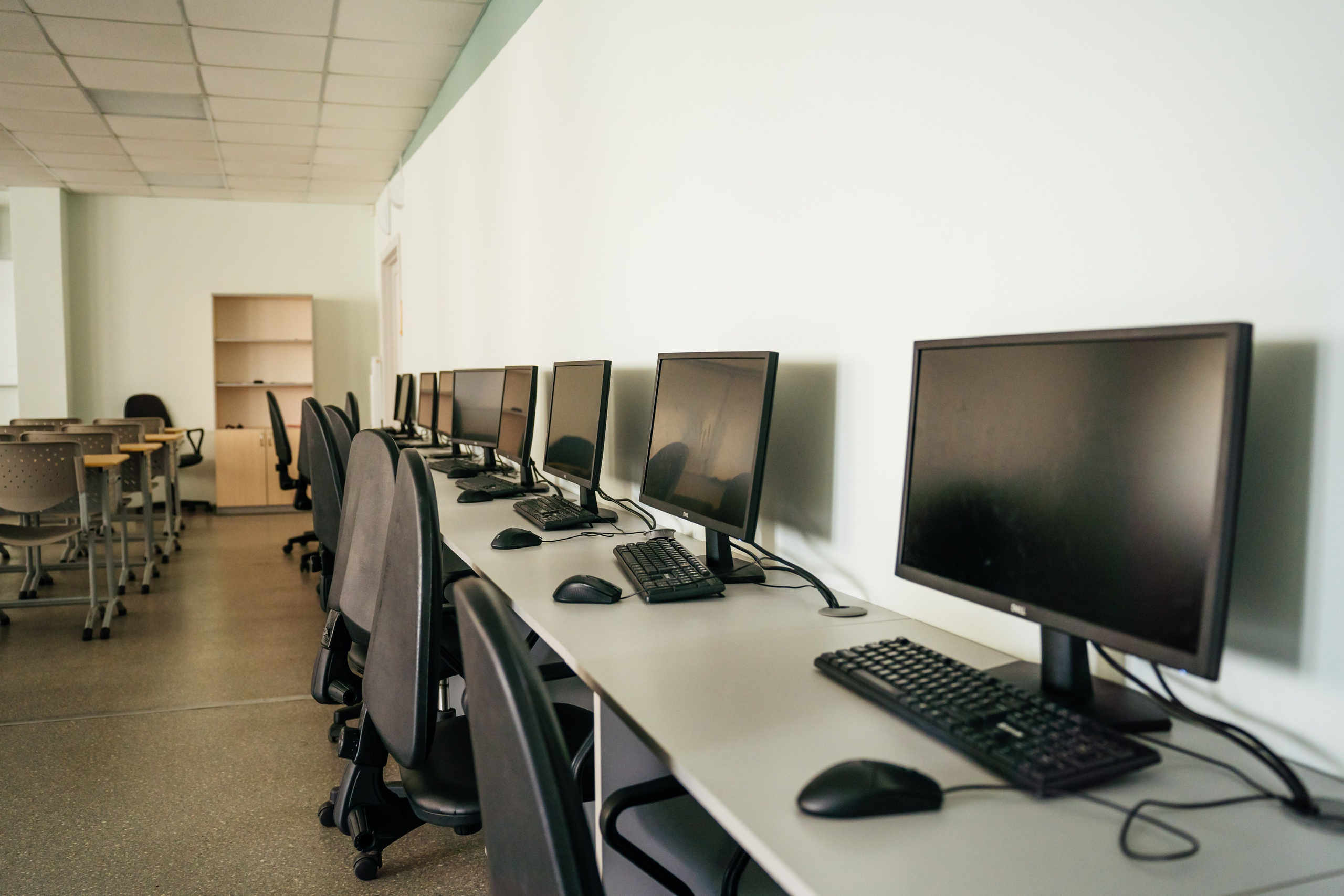 Съемка для Уральского медицинского колледжа ЮМЕД. Видеограф и Фотограф в Челябинске Ксения и Владимир Рюмины