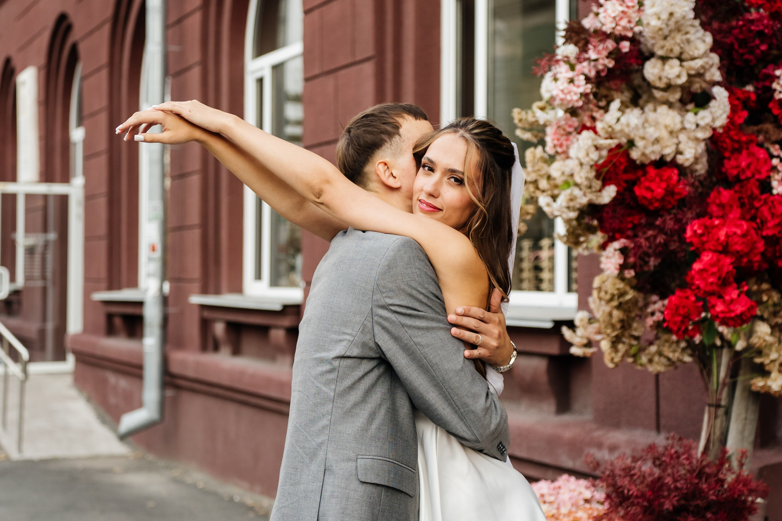 Каролина и Семен. Видеограф и Фотограф в Челябинске Ксения и Владимир Рюмины