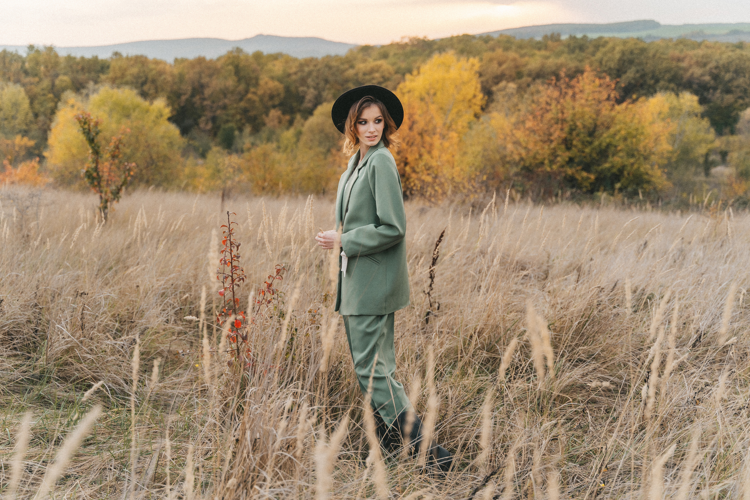 Конная прогулка история Любви. Свадебный и семейный фотограф в Краснодаре Миненко Кристина