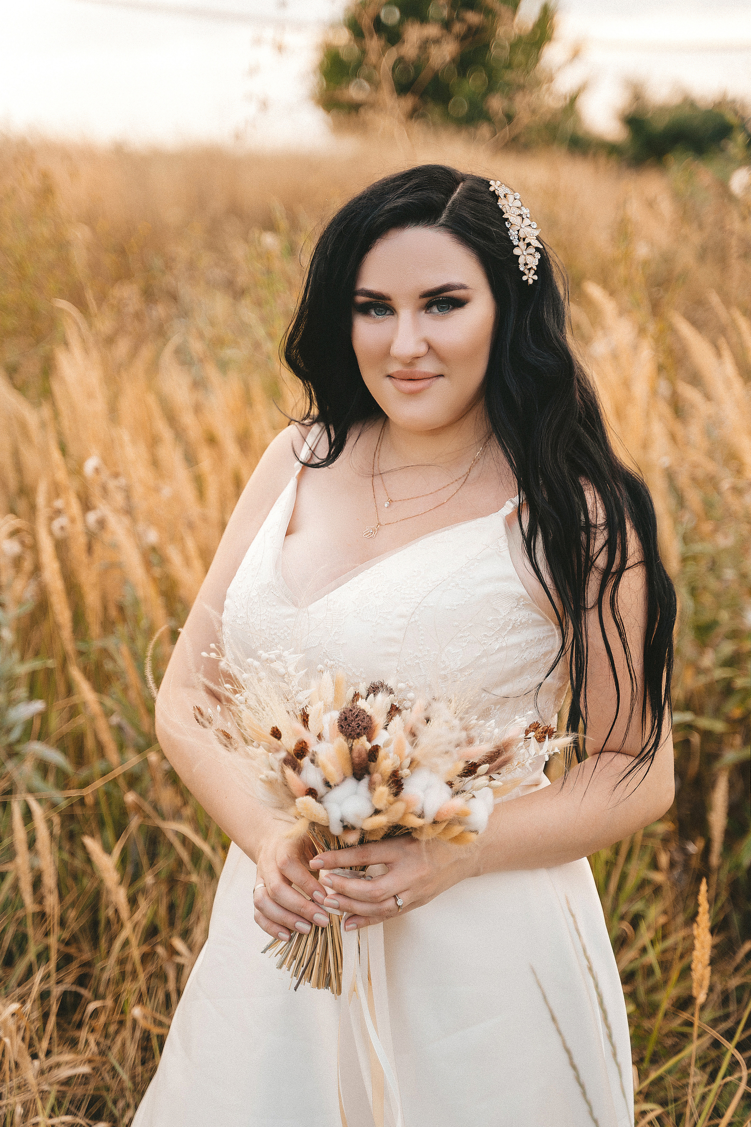 Берег реки. Свадебный и семейный фотограф в Краснодаре Миненко Кристина