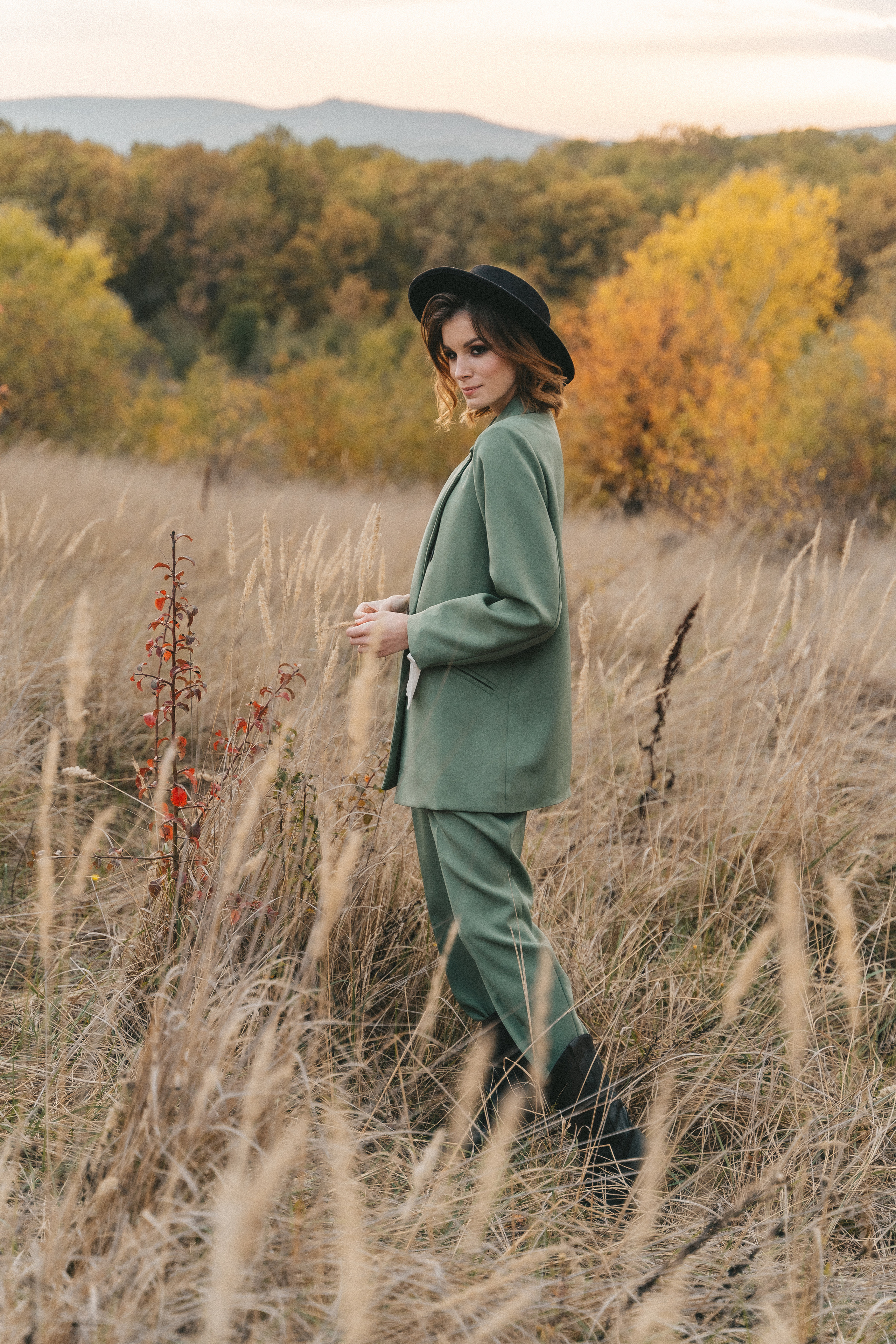 Конная прогулка история Любви. Свадебный и семейный фотограф в Краснодаре Миненко Кристина