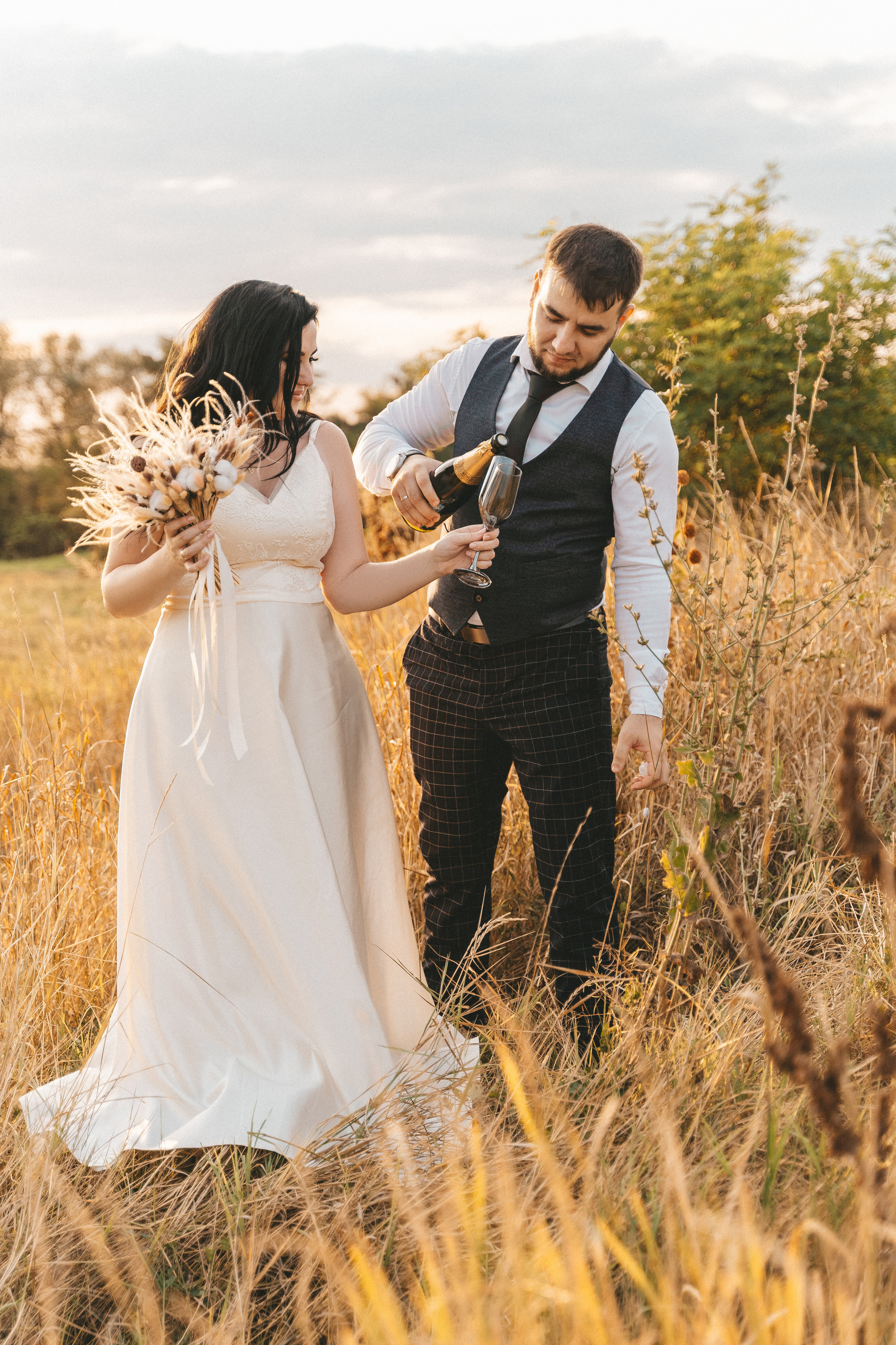 Берег реки. Свадебный и семейный фотограф в Краснодаре Миненко Кристина