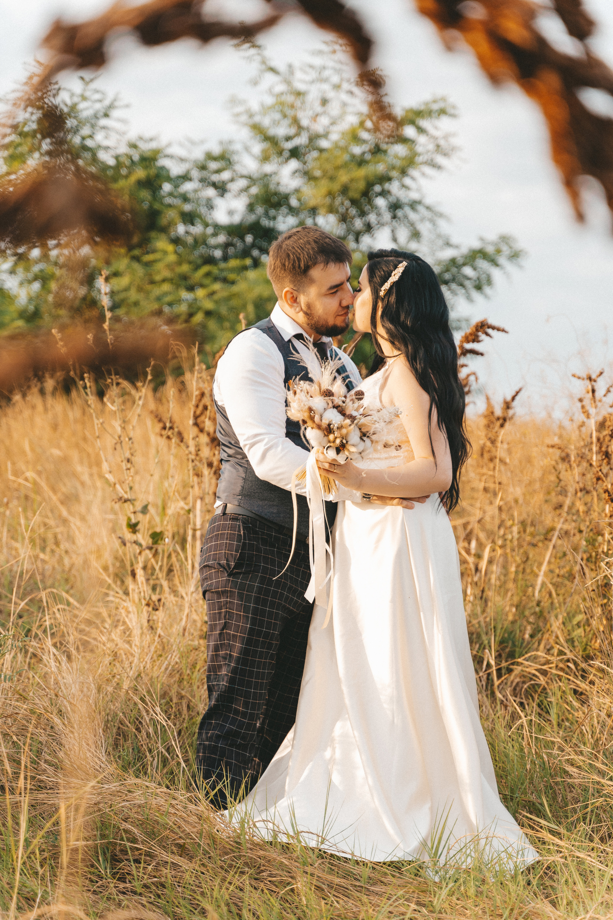 Берег реки. Свадебный и семейный фотограф в Краснодаре Миненко Кристина