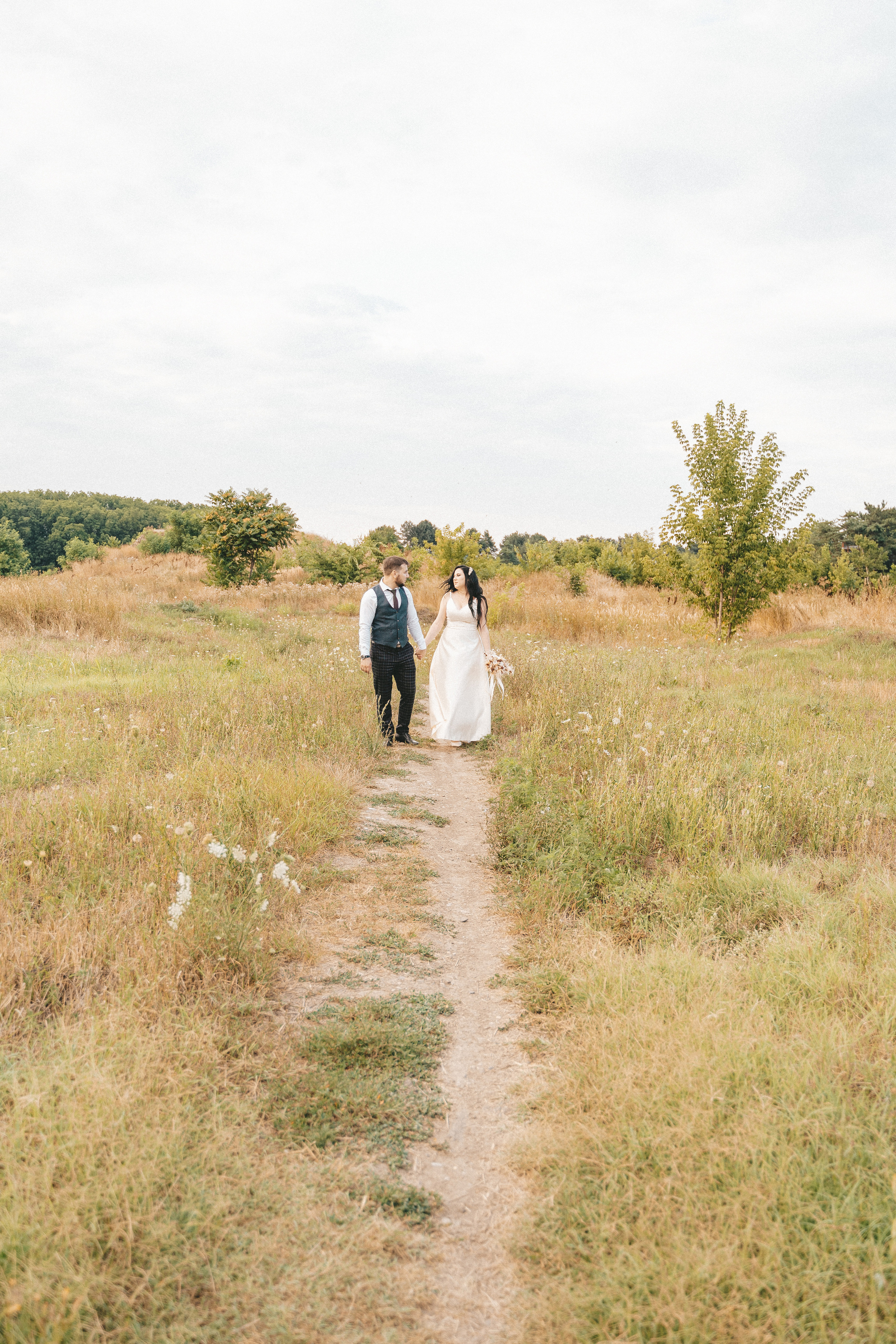 Берег реки. Свадебный и семейный фотограф в Краснодаре Миненко Кристина