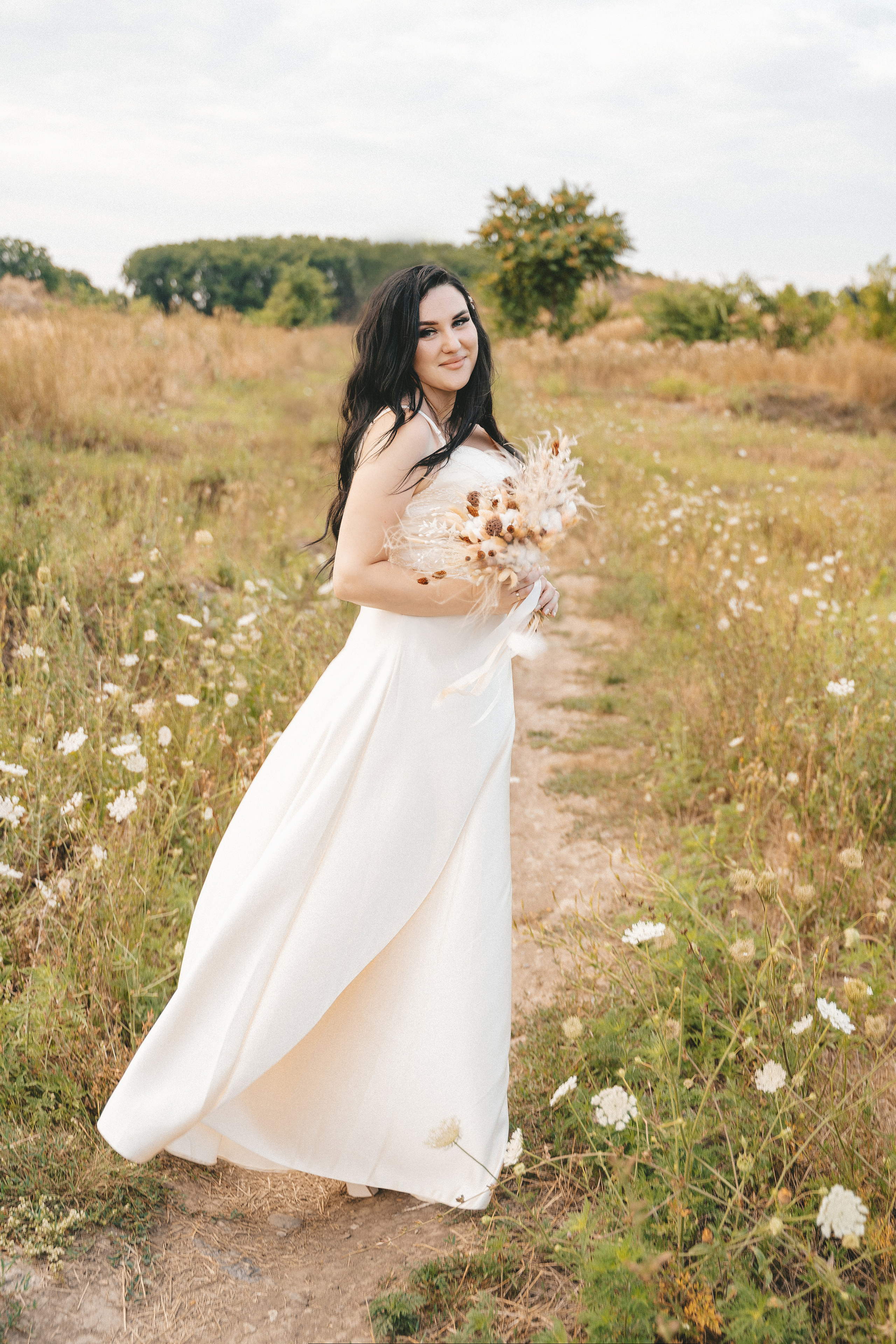 Берег реки. Свадебный и семейный фотограф в Краснодаре Миненко Кристина