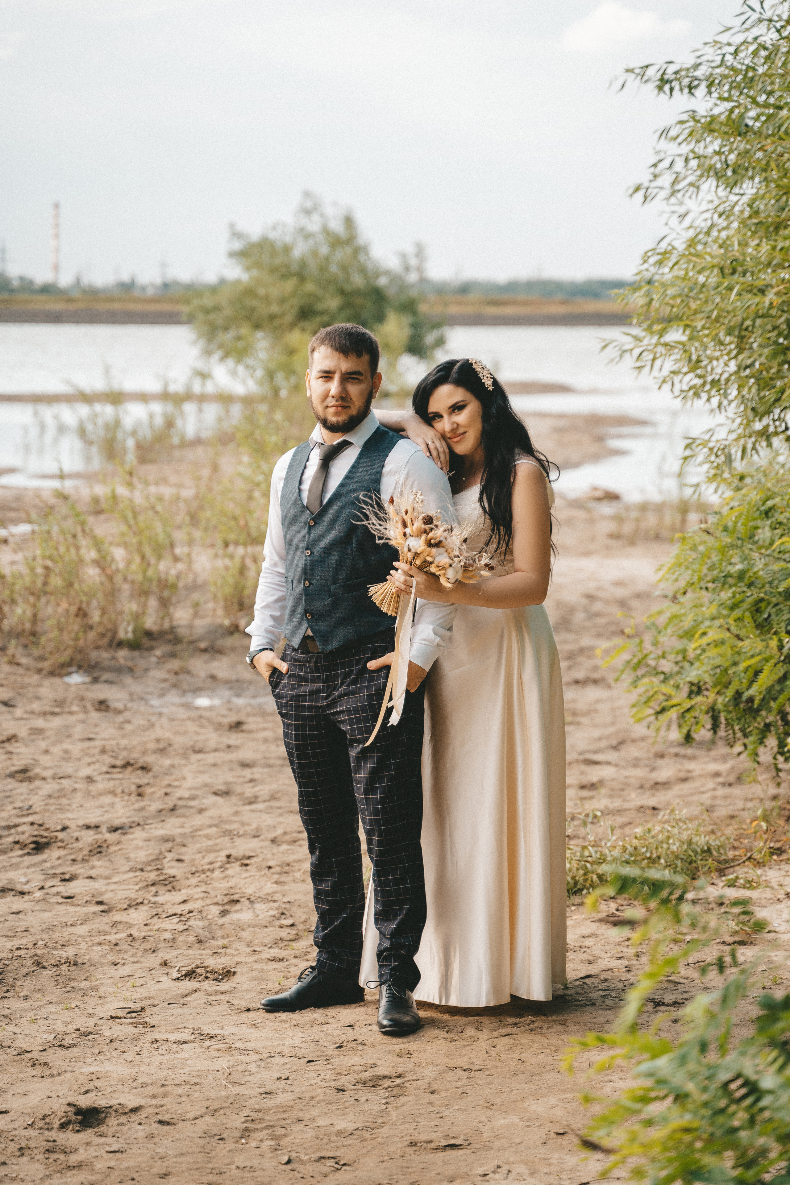 Берег реки. Свадебный и семейный фотограф в Краснодаре Миненко Кристина