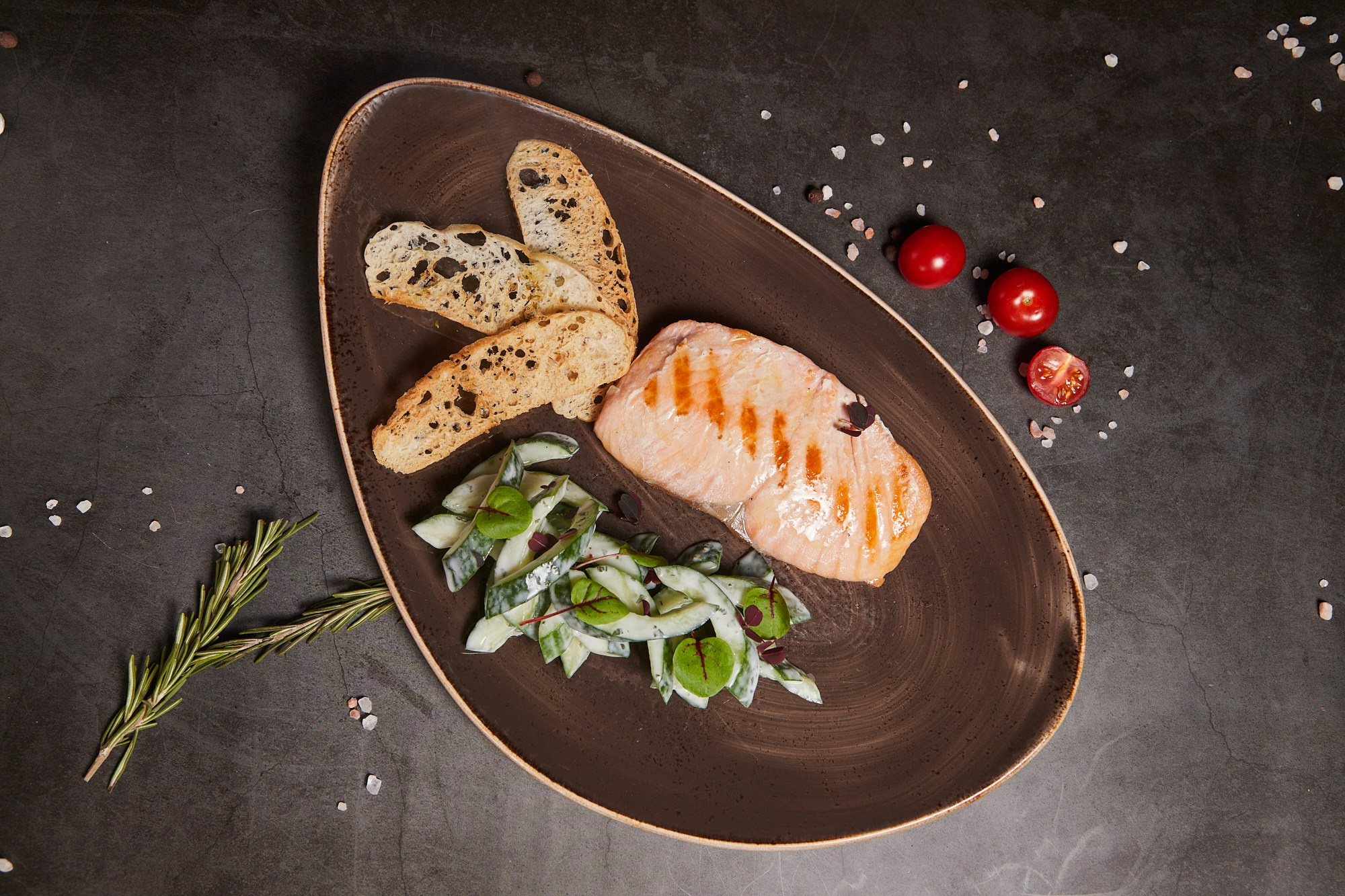 Фуд-фотография лосось на гриле