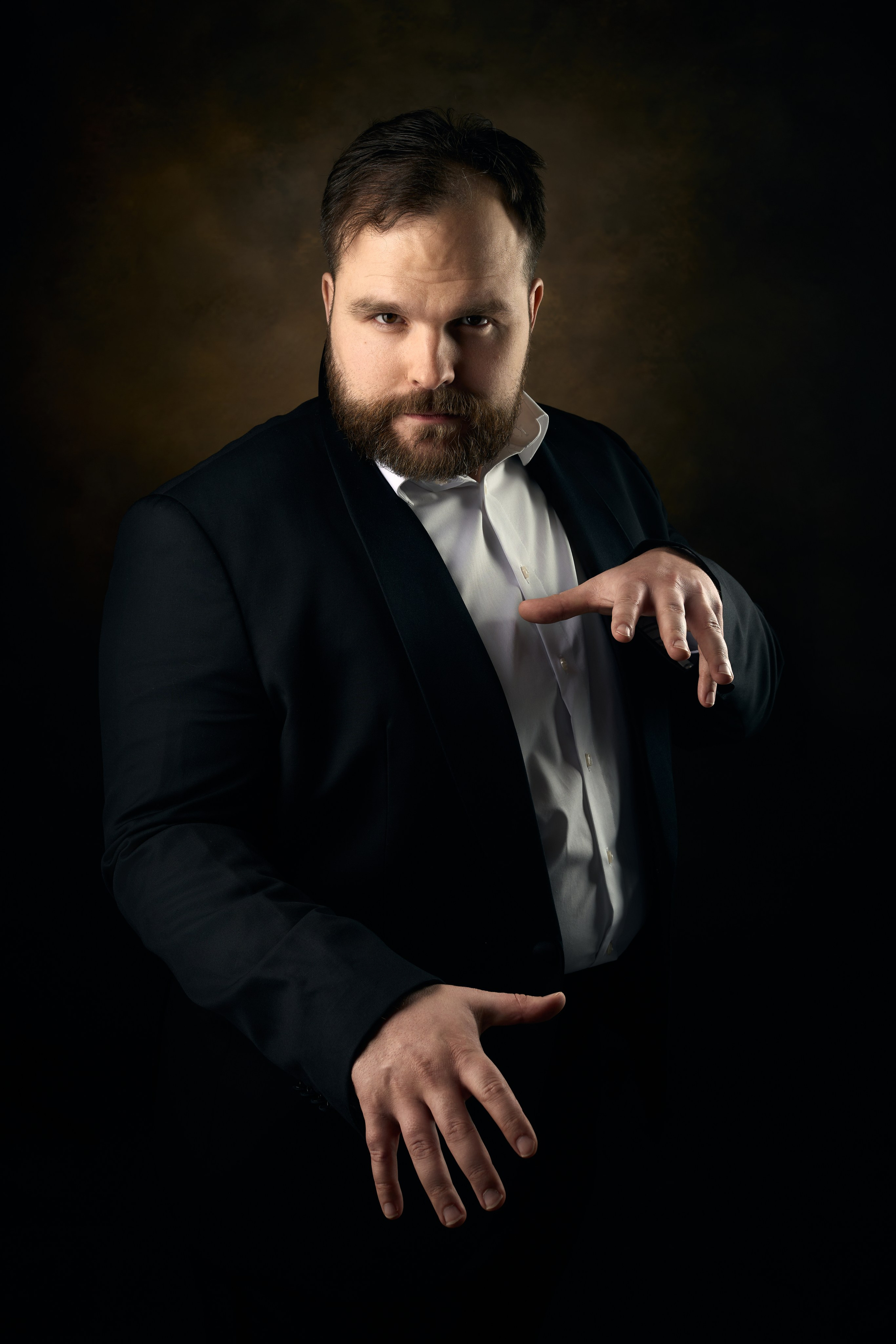 АЛЕКСЕЙ ИСАЕВ оперный певец, баритон