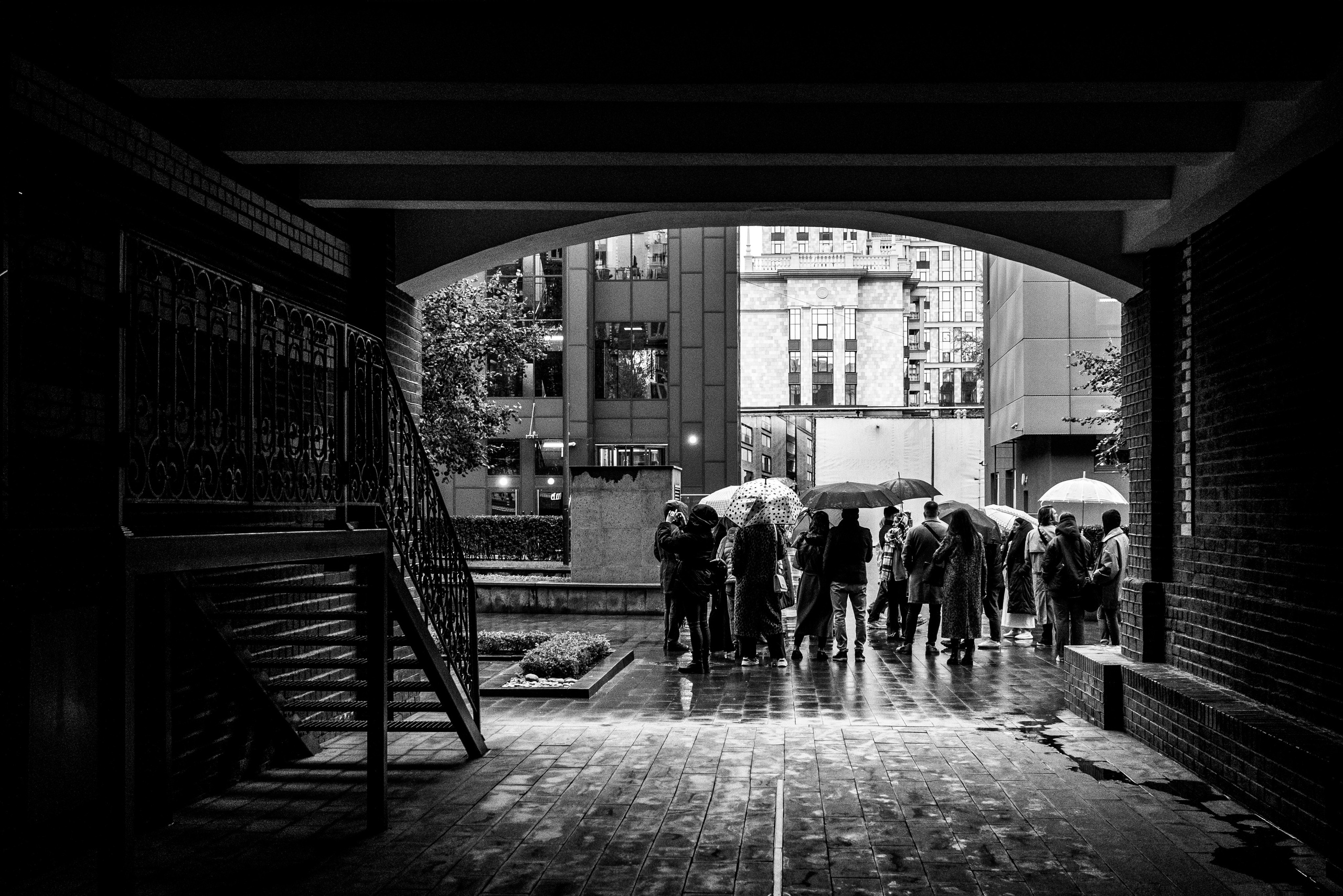 Большевик. Портретный и архитектурный фотограф в Москве и Санкт-Петербурге