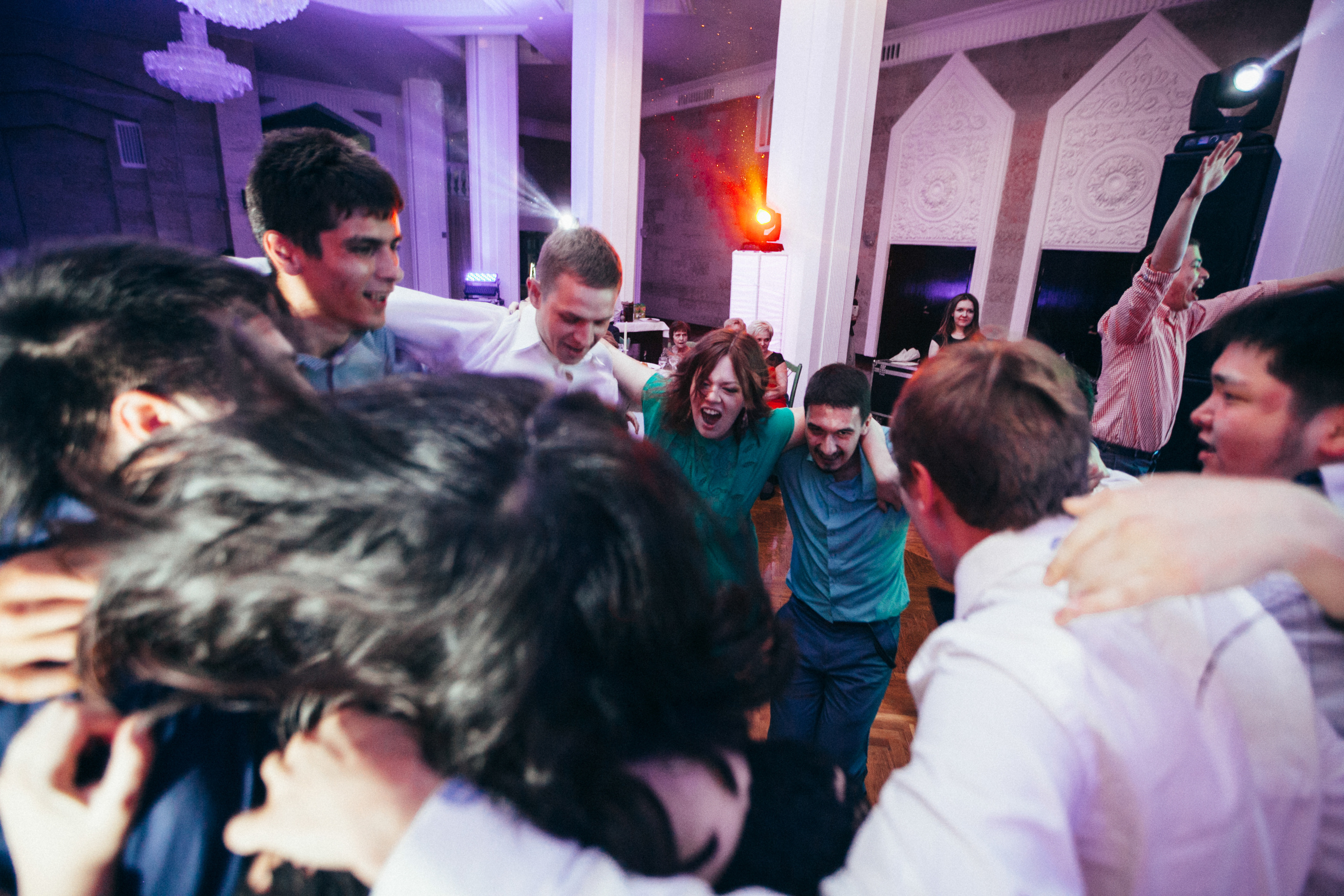 Дима и Настя. Алматы. Санаторий Алатау. Свадебный фотограф в Алматы Николай Киреев