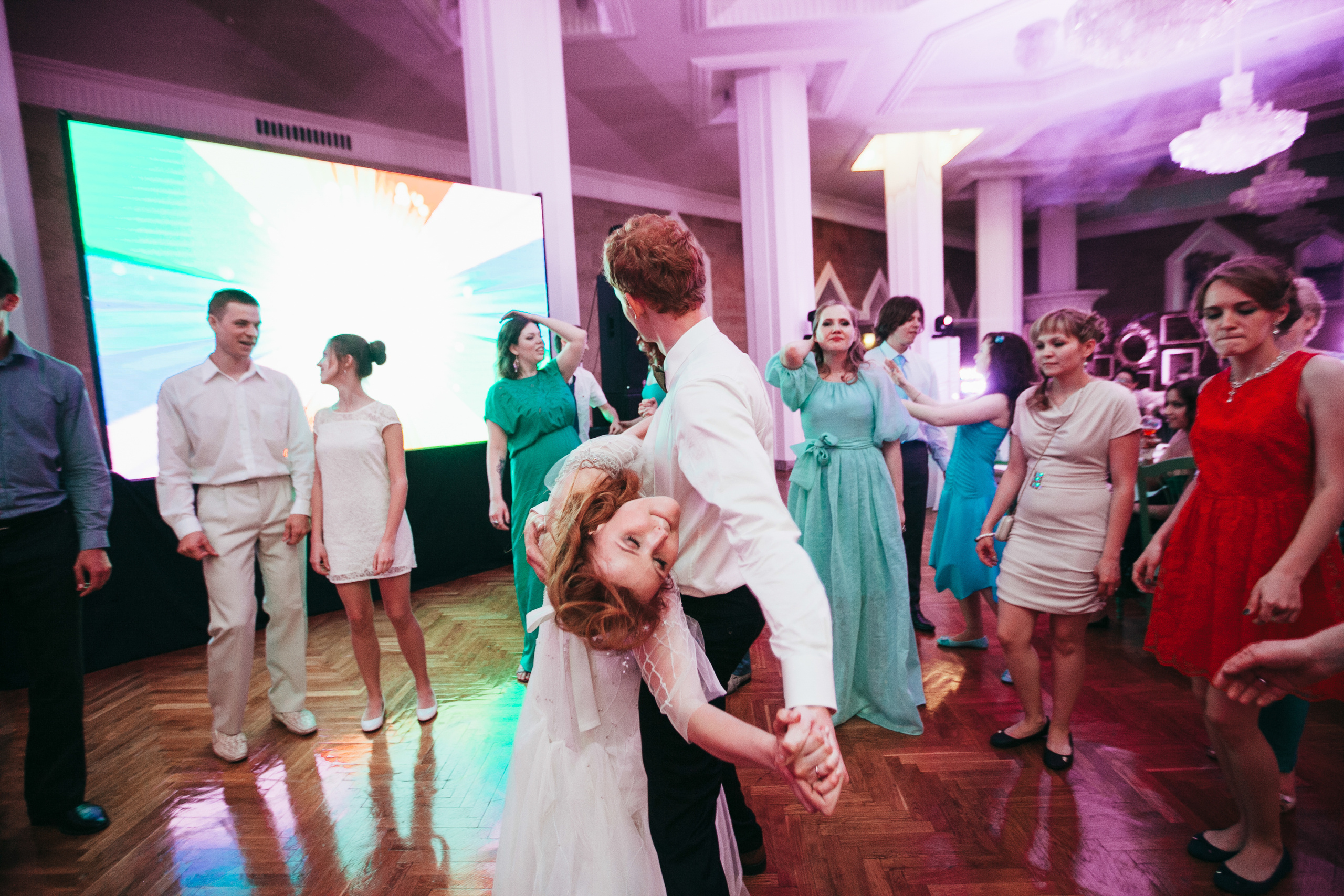 Дима и Настя. Алматы. Санаторий Алатау. Свадебный фотограф в Алматы Николай Киреев