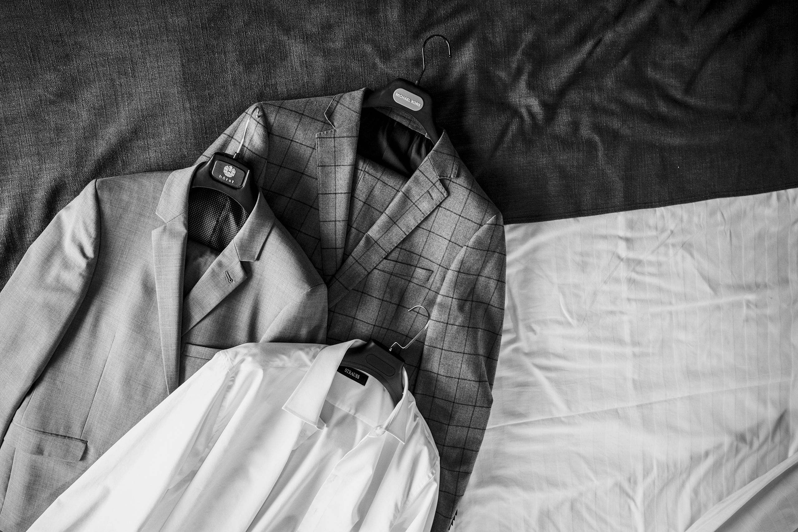 Свадебный костюм